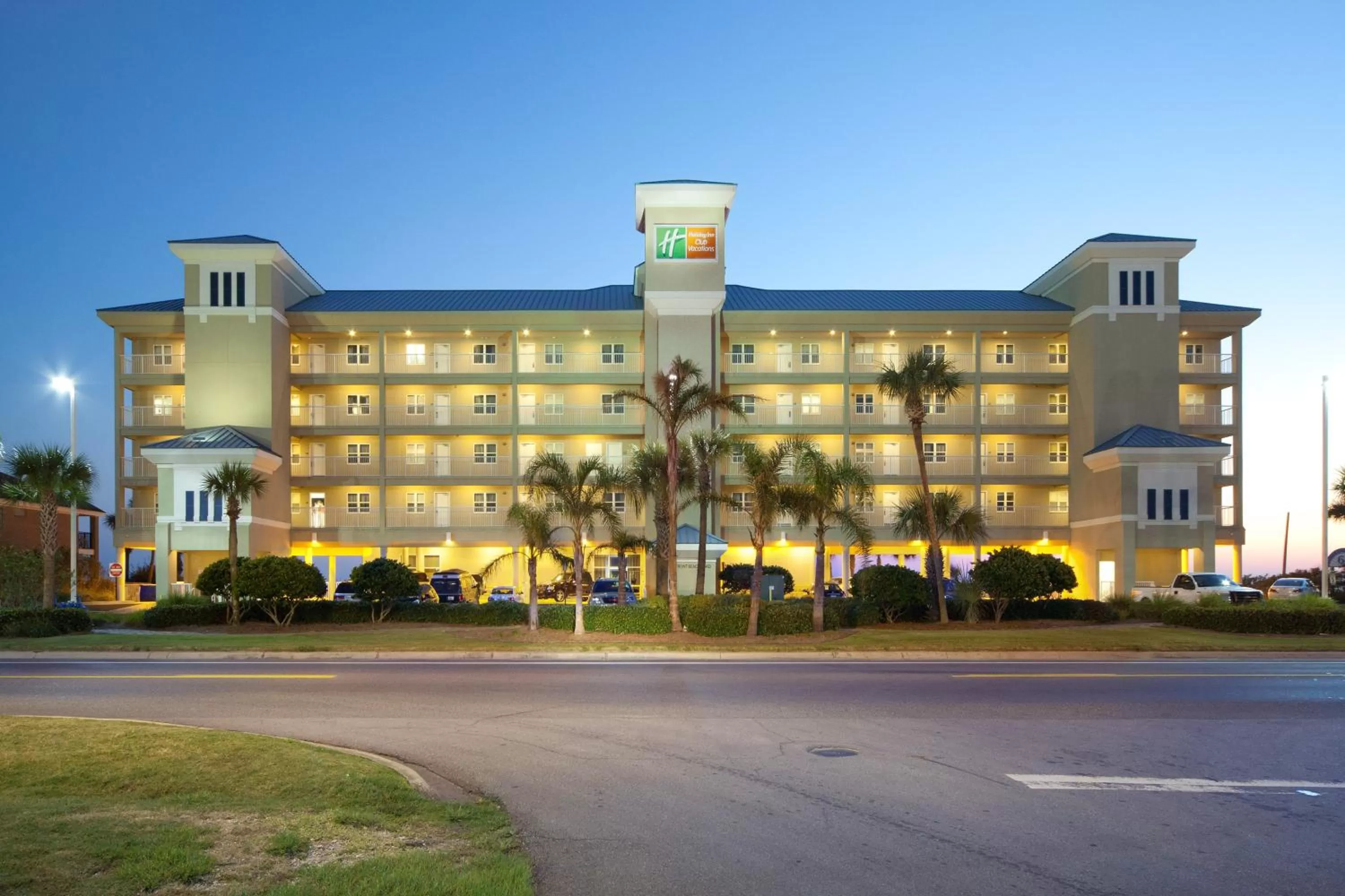 Property building in Holiday Inn Club Vacations Panama City Beach Resort