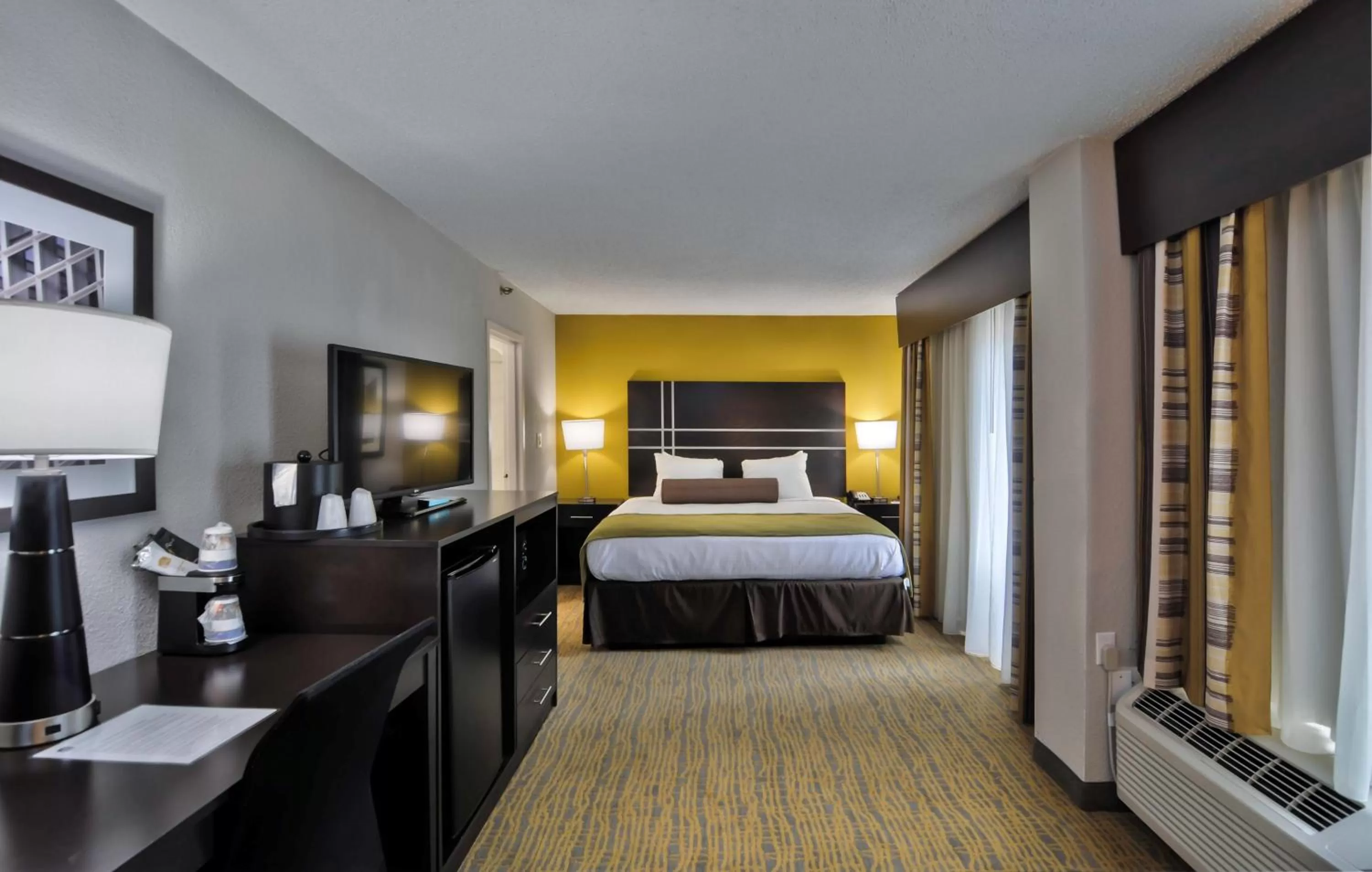 Day in Best Western Plus Hanes Mall