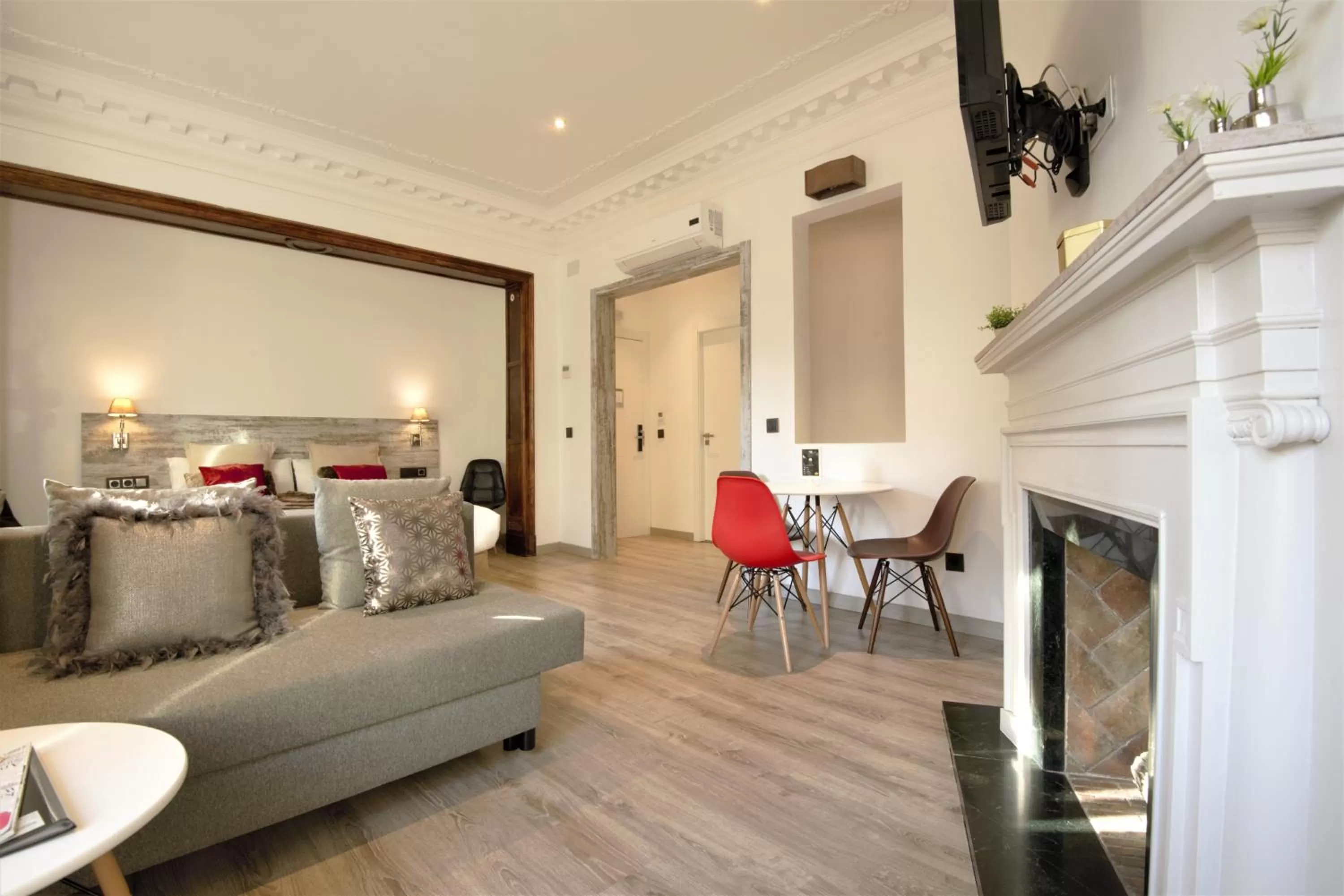 Photo of the whole room in DreamKeys Barcelona City