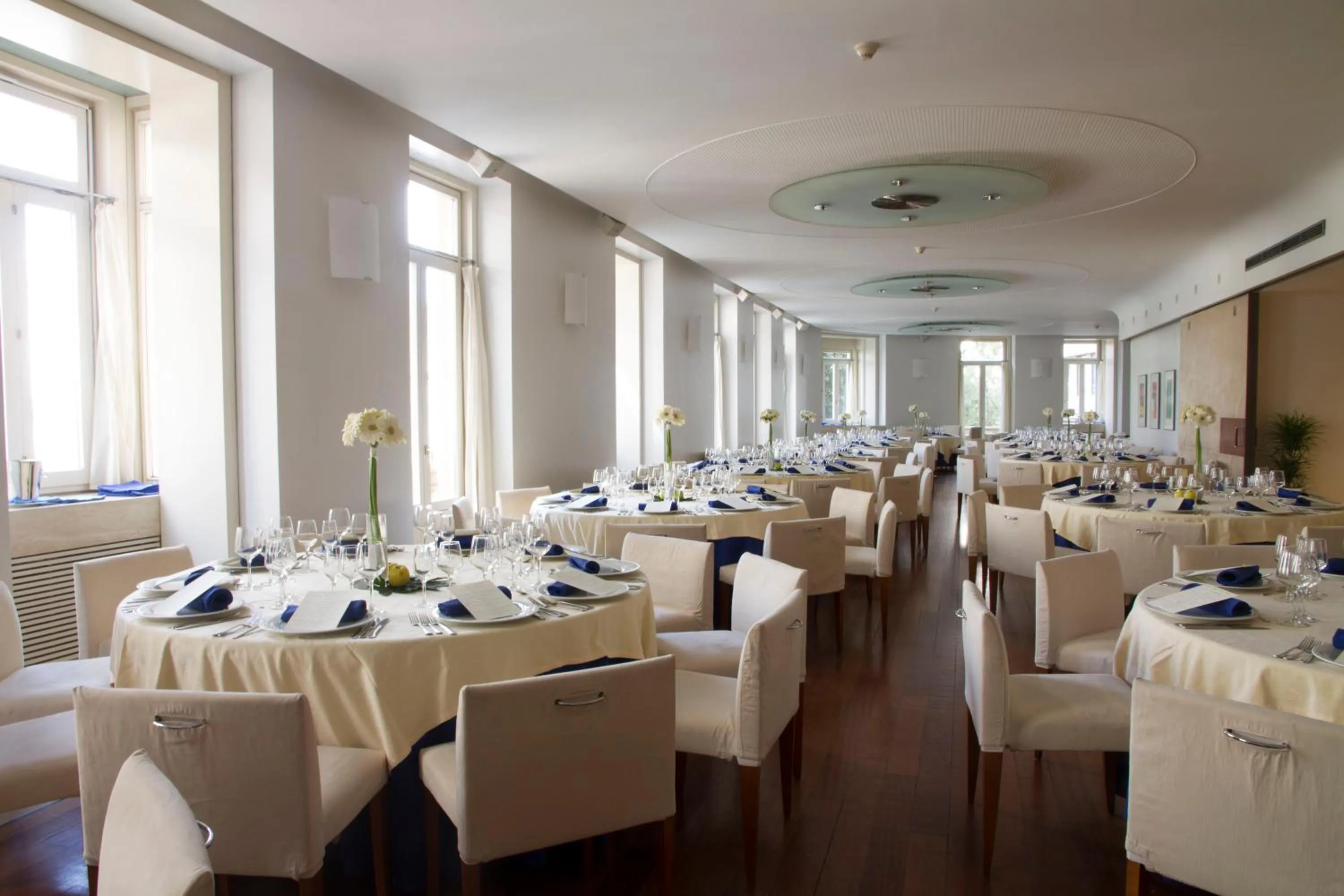 Restaurant/places to eat in Gran Hotel Albacete