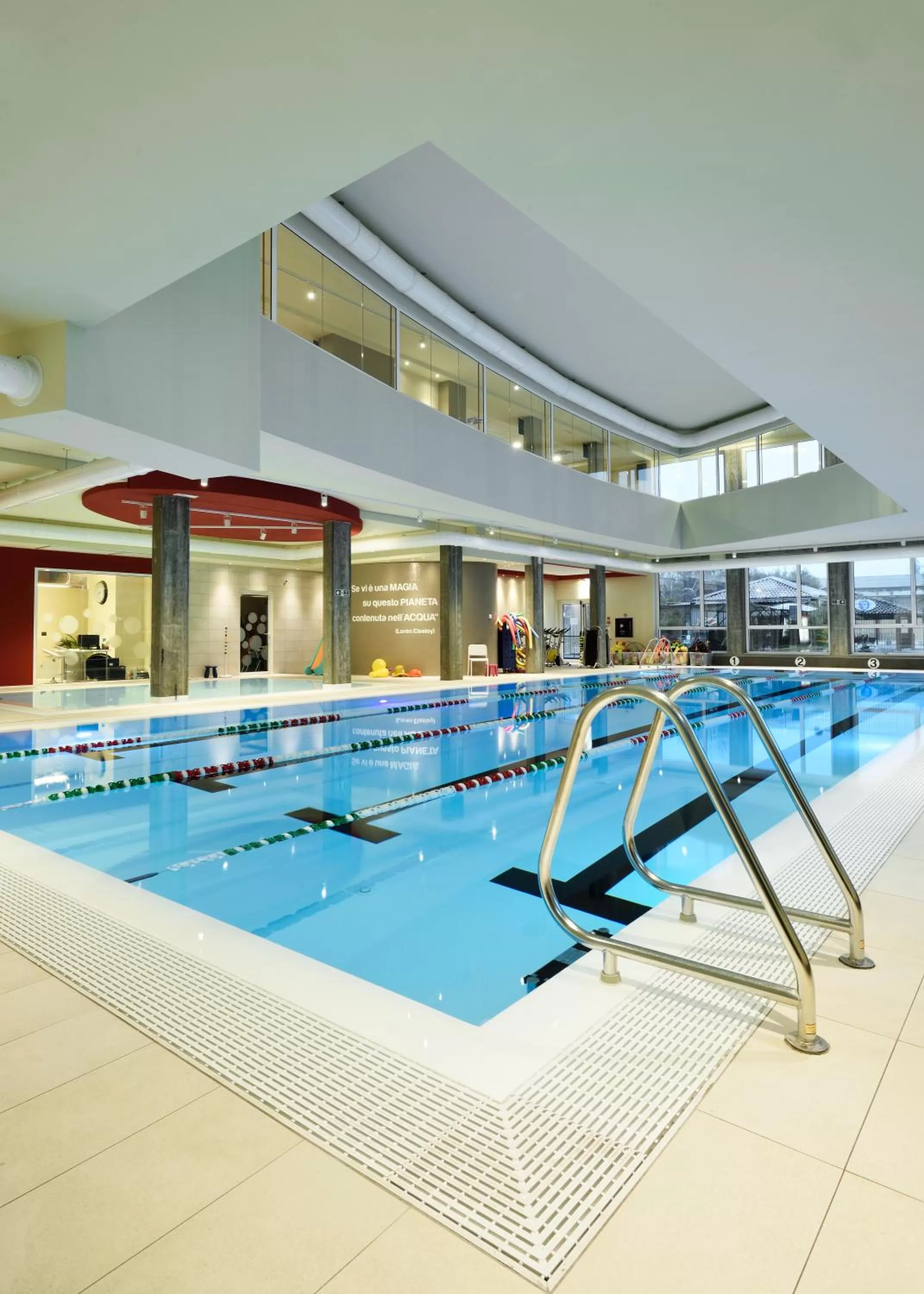 Swimming pool in Hotel Villa Glicini