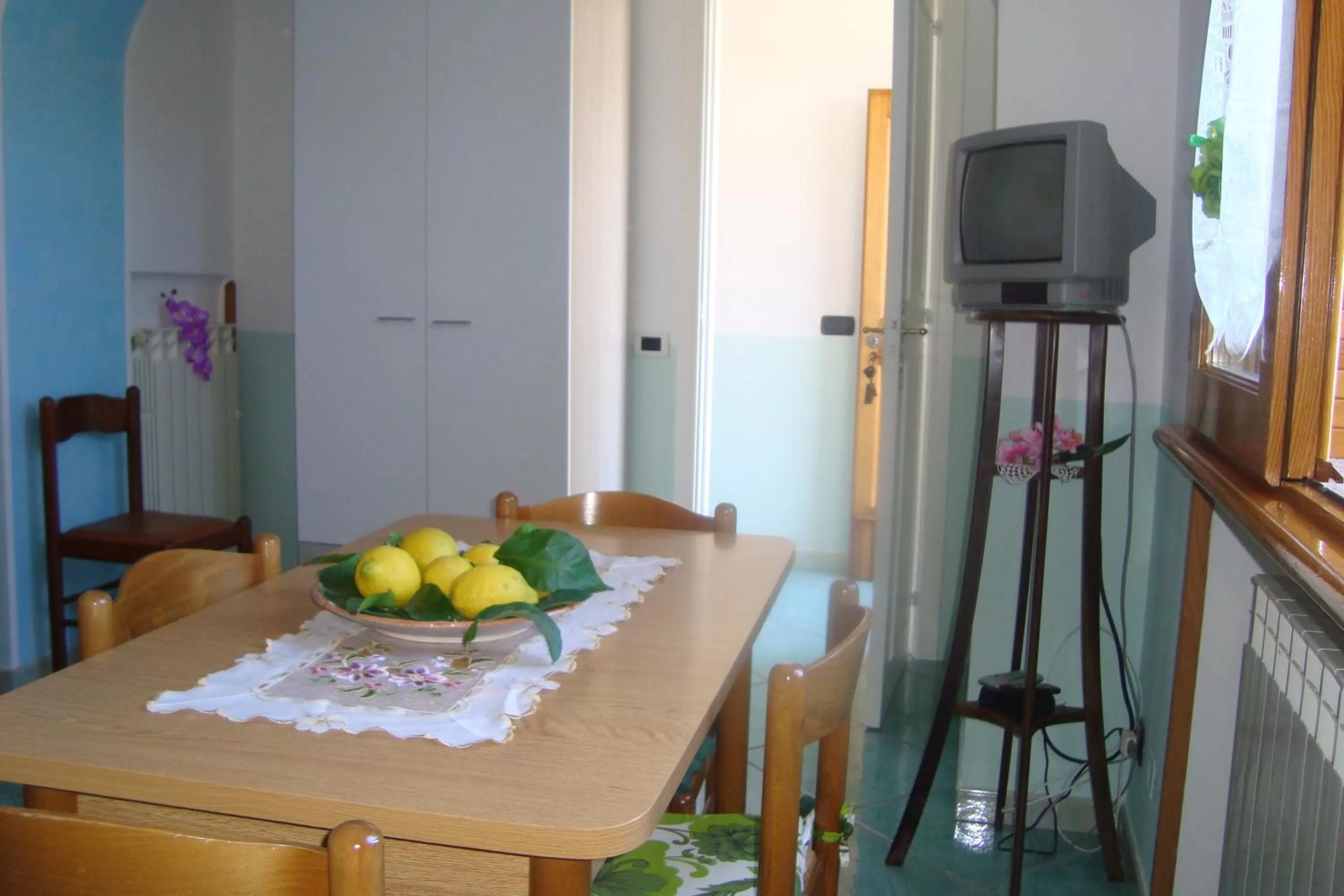 Dining area in B&B Oliva