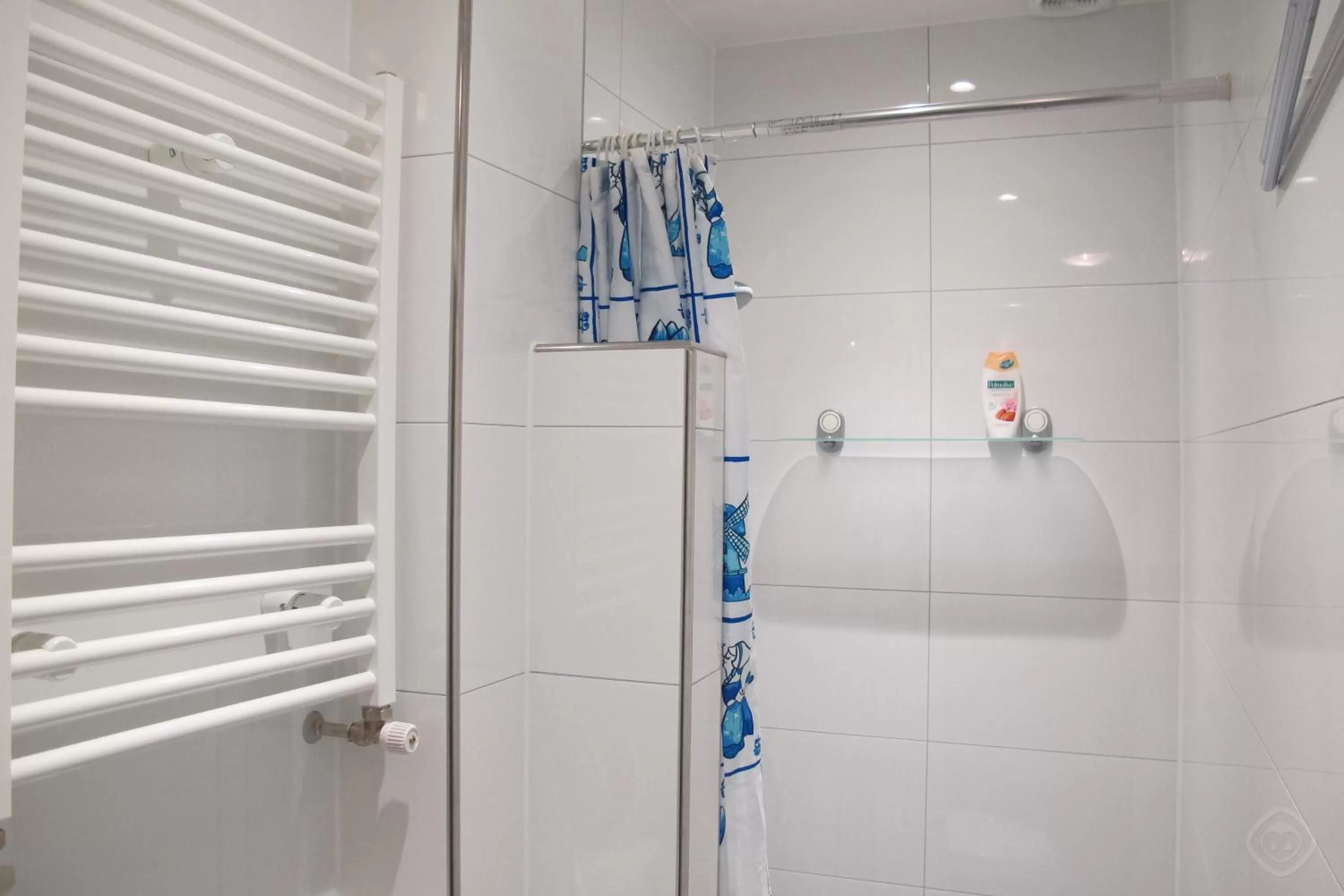 Shower, Bathroom in B&B West City Amsterdam