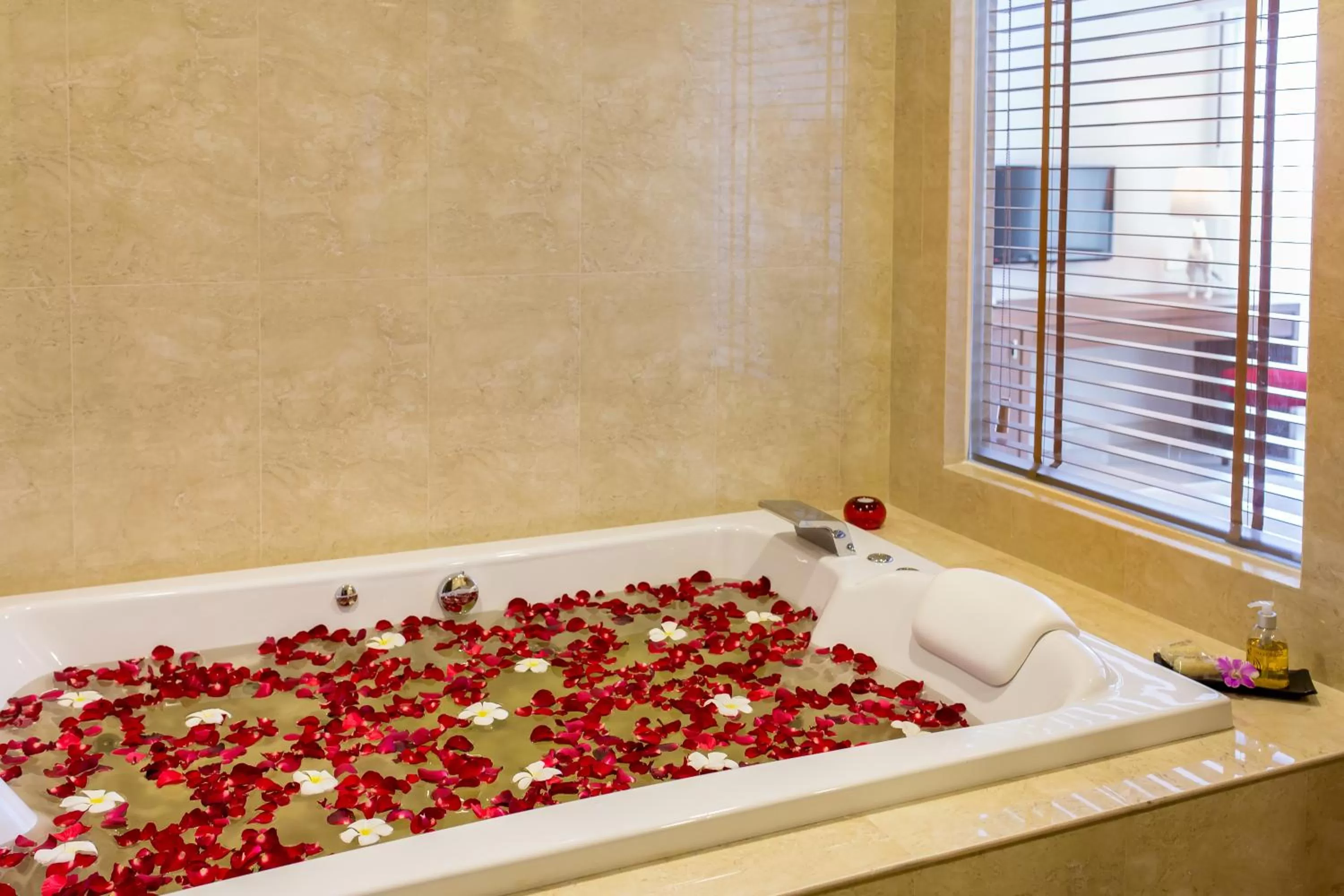 Riche Hua Hin Hotel - SHA Plus