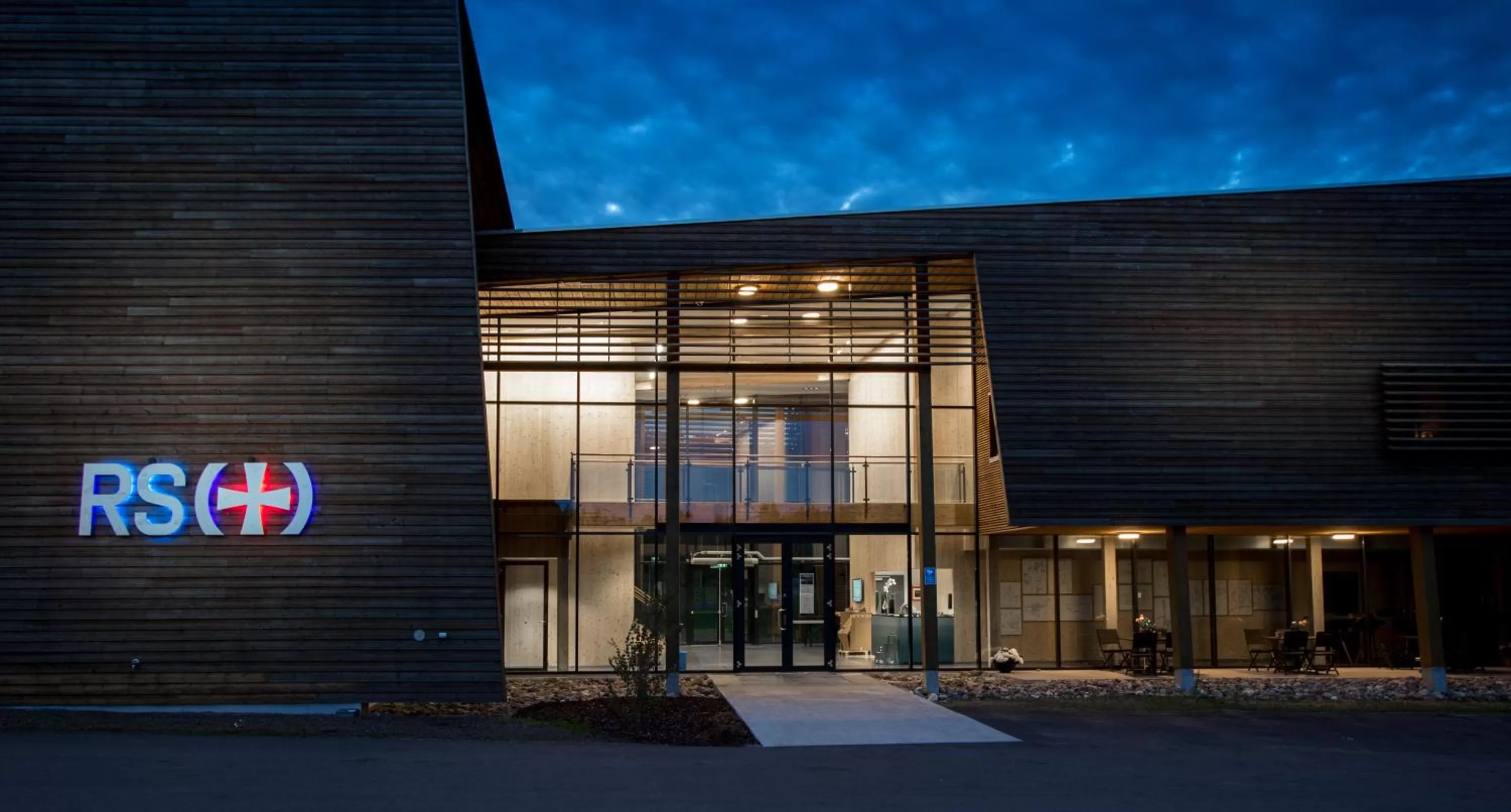 Facade/entrance in RS Noatun