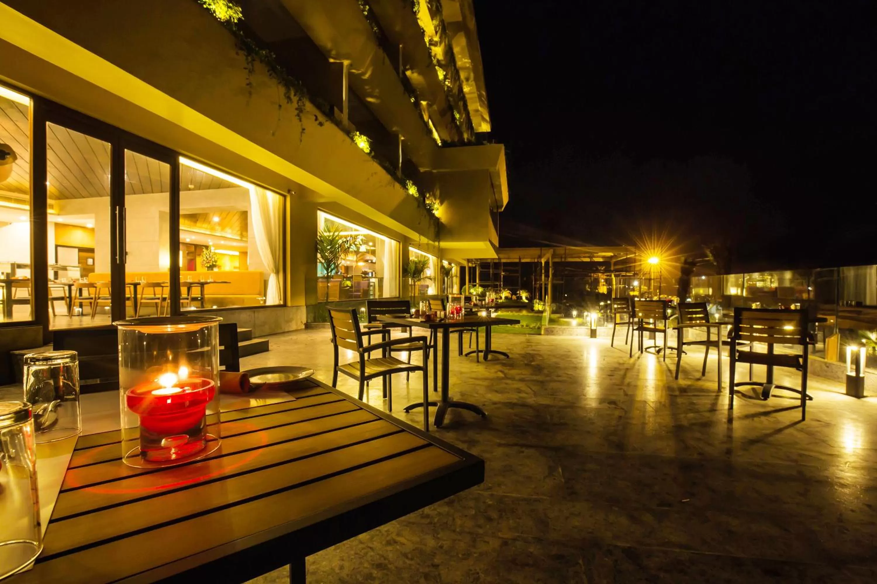 Restaurant/places to eat in The Bheemli Resort Managed by AccorHotels