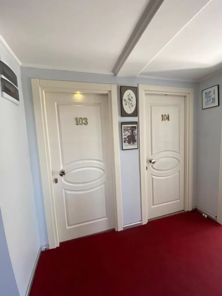 Decorative detail in Sakran Hotel