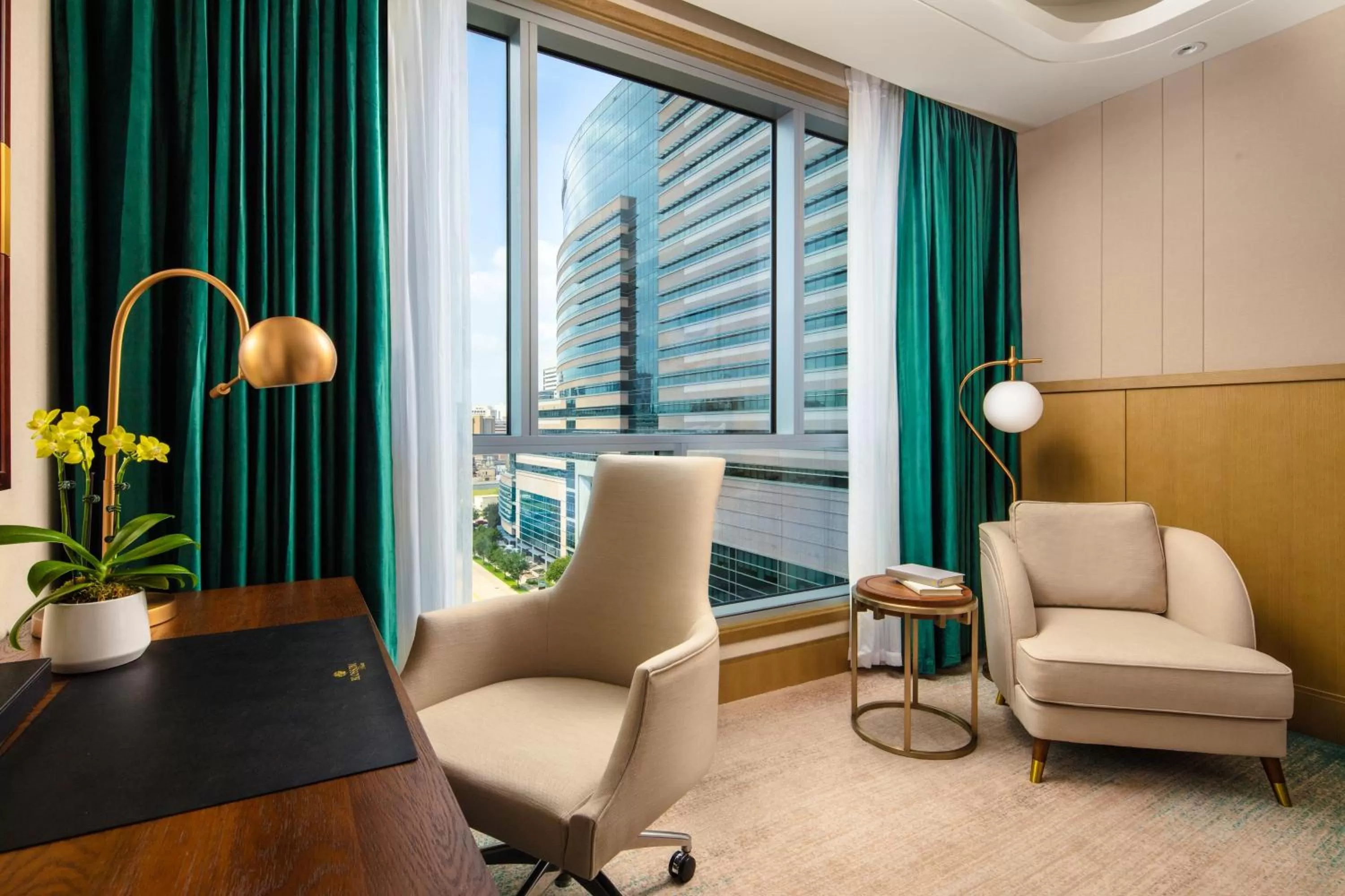 Living room in Blossom Hotel Houston, Curio Collection by Hilton