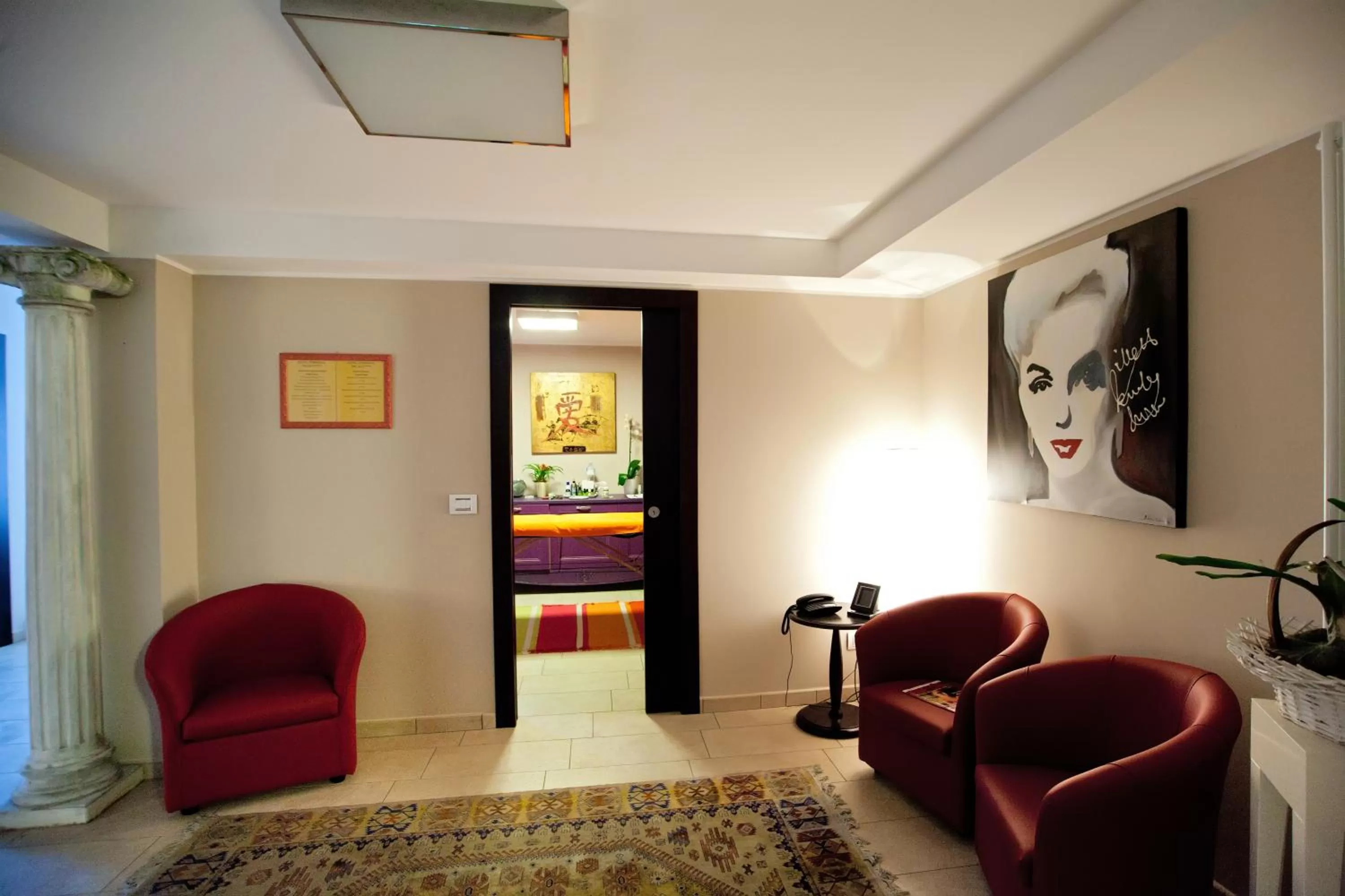 Spa and wellness centre/facilities, Bed in Terminal Palace & SPA