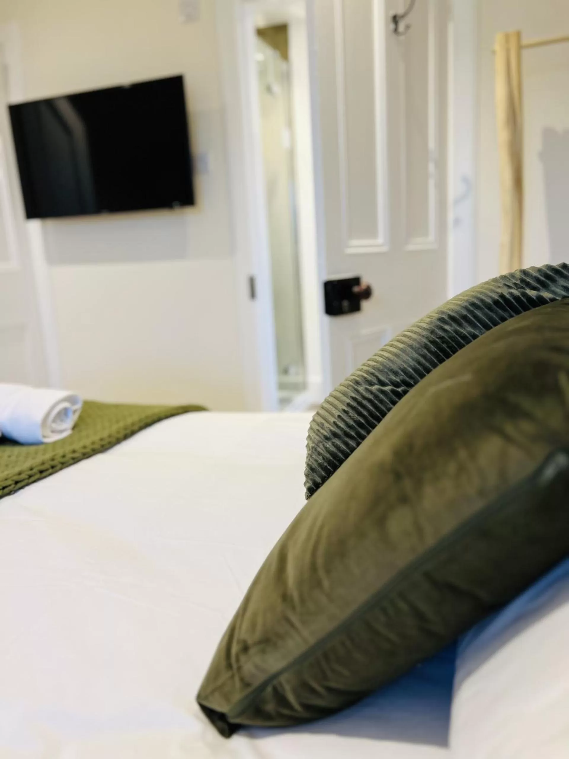 Bedroom, Bed in St Duthus Villa Guesthouse