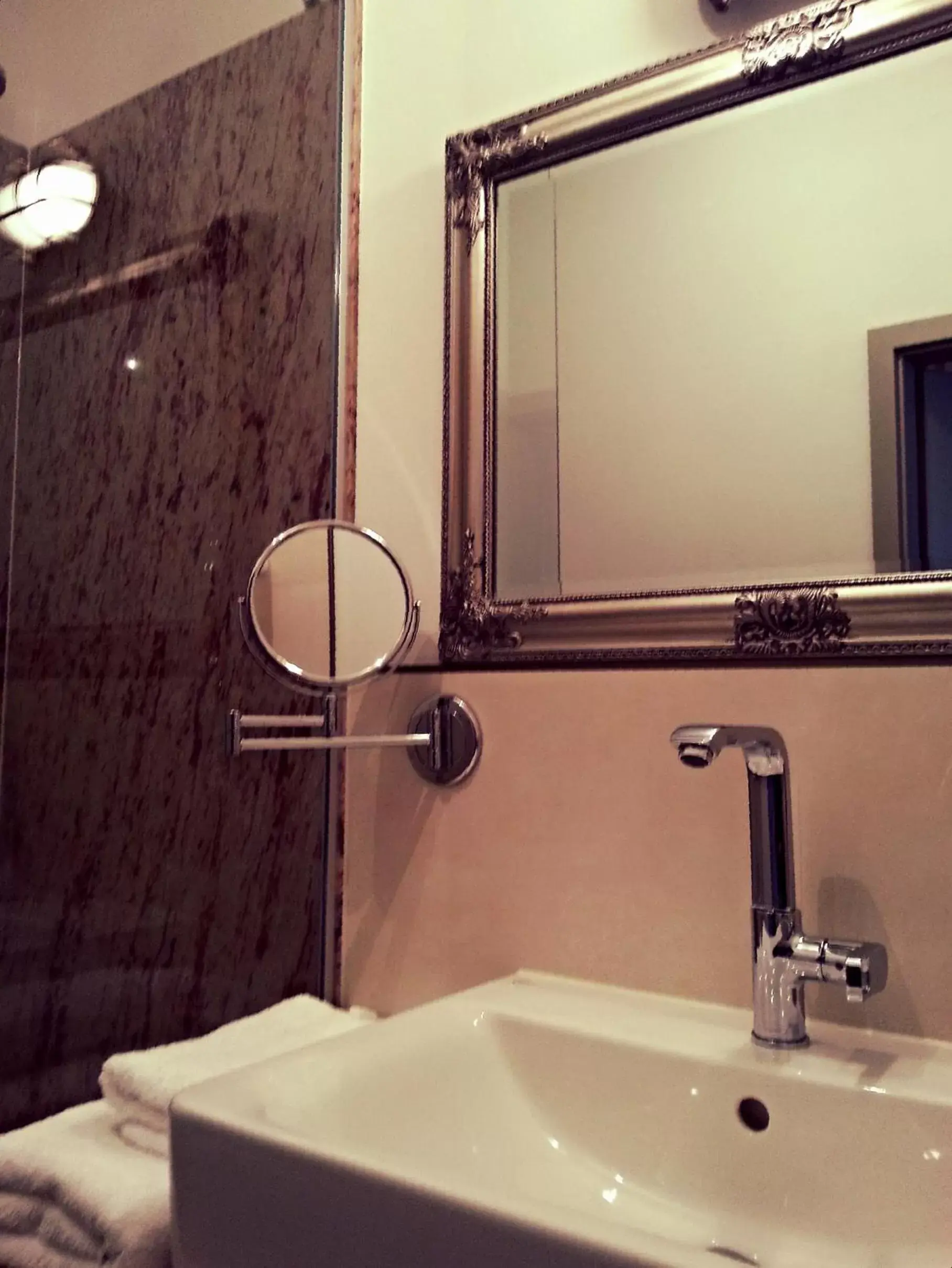 Double Room in Hotel Paul Otto Double Room in Hotel Paul Otto