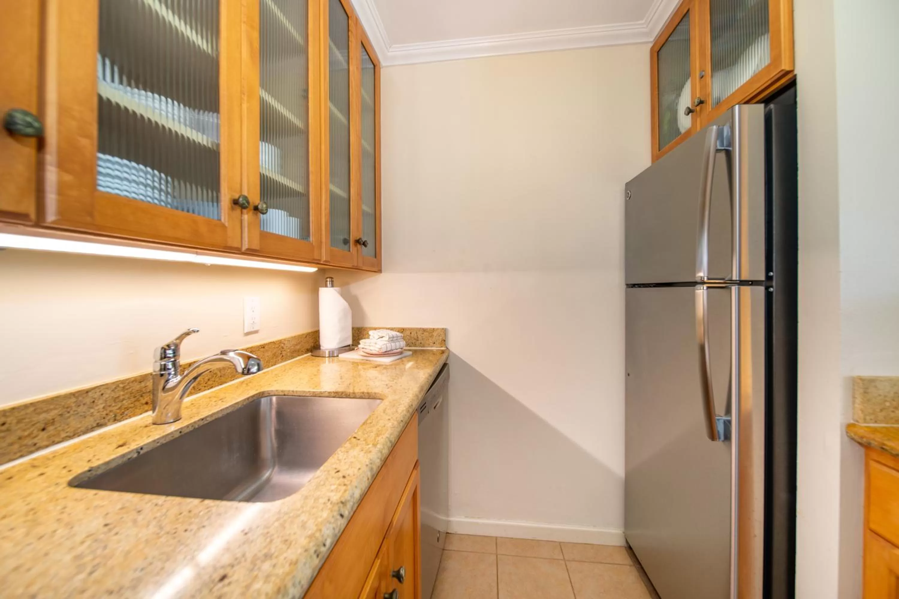 Kitchen or kitchenette in Napili Shores Maui by OUTRIGGER - No Resort & Housekeeping Fees