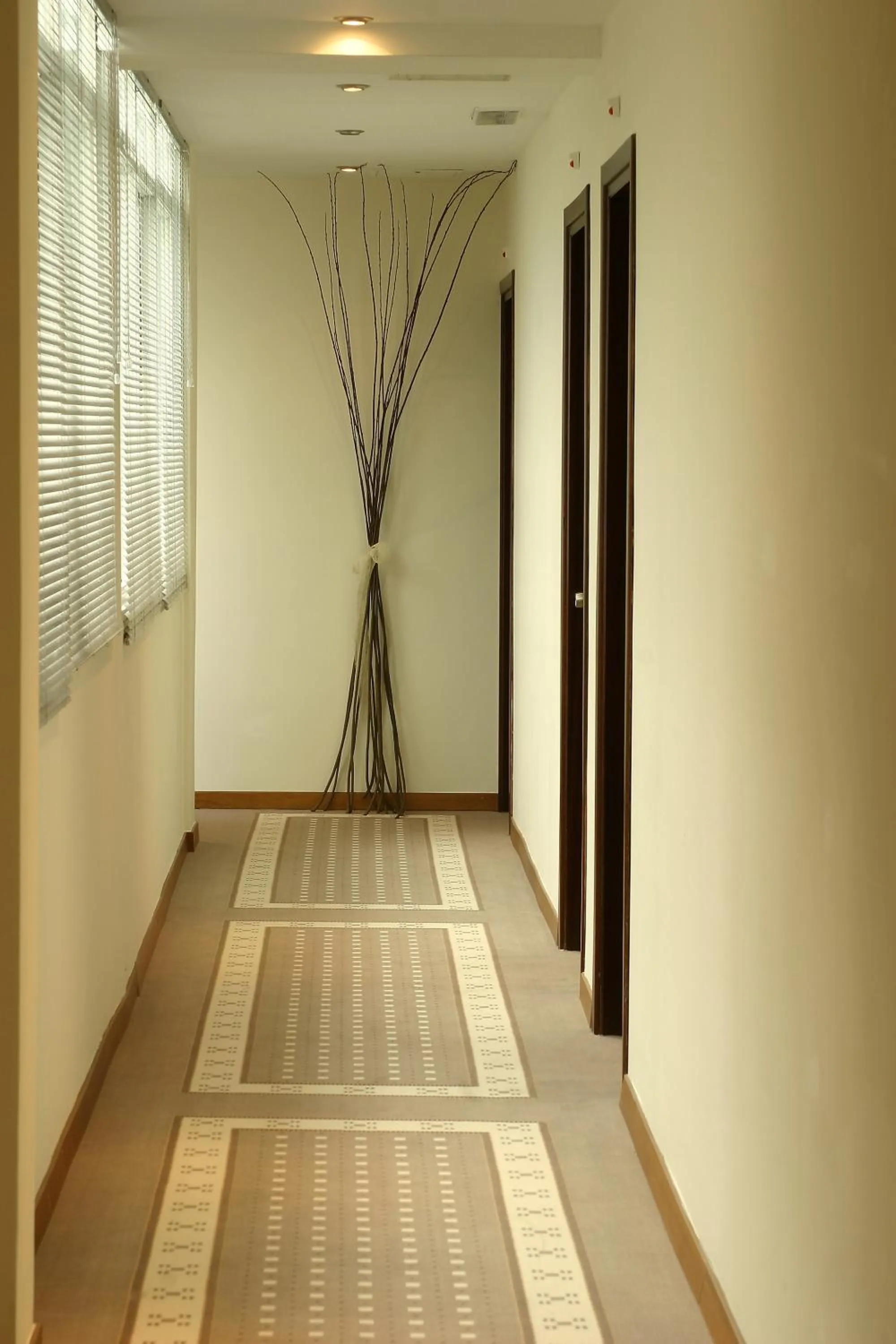 Decorative detail in Blue Sea Hotel Alimos