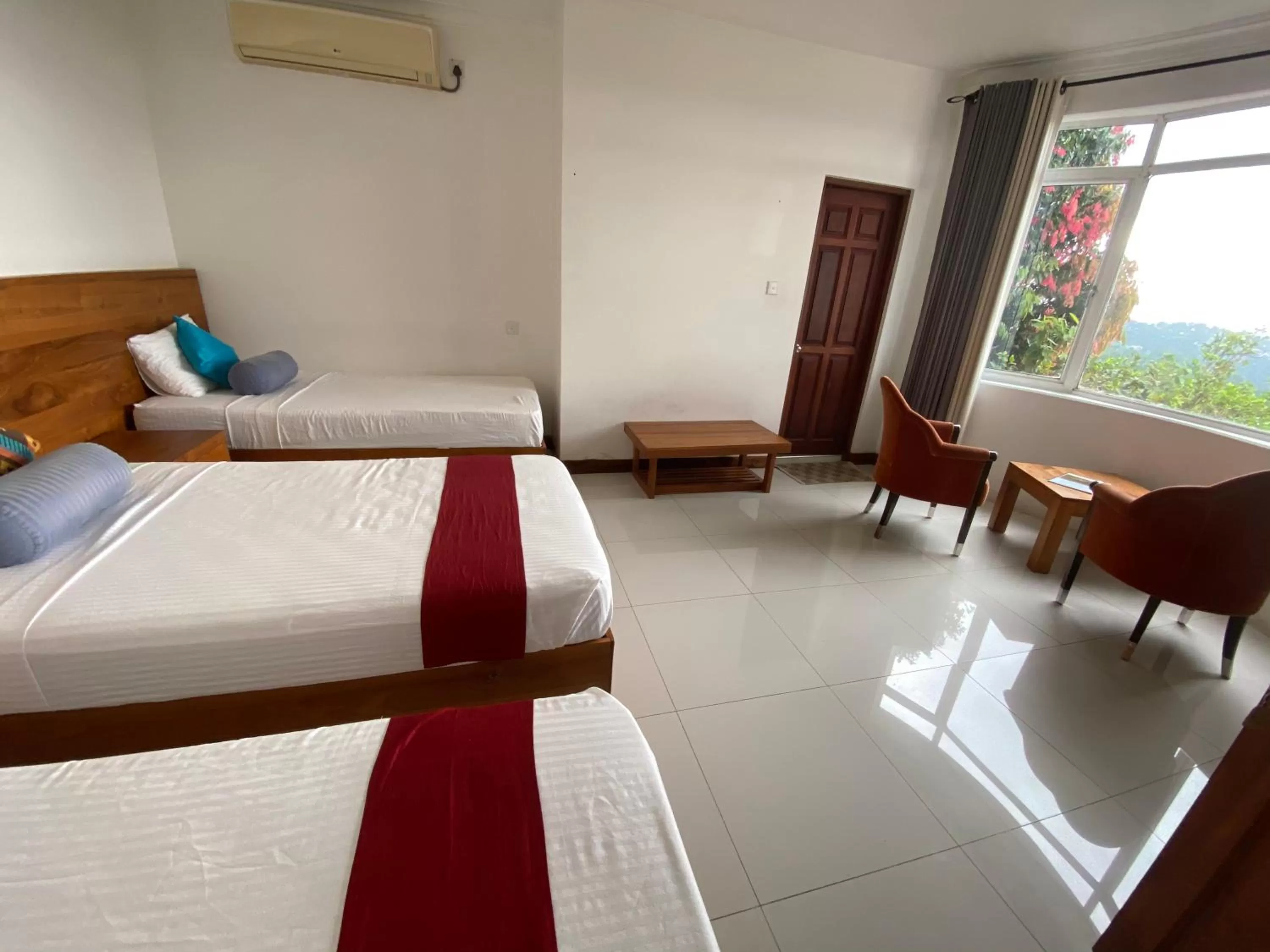 The Heaven's Villa Kandy