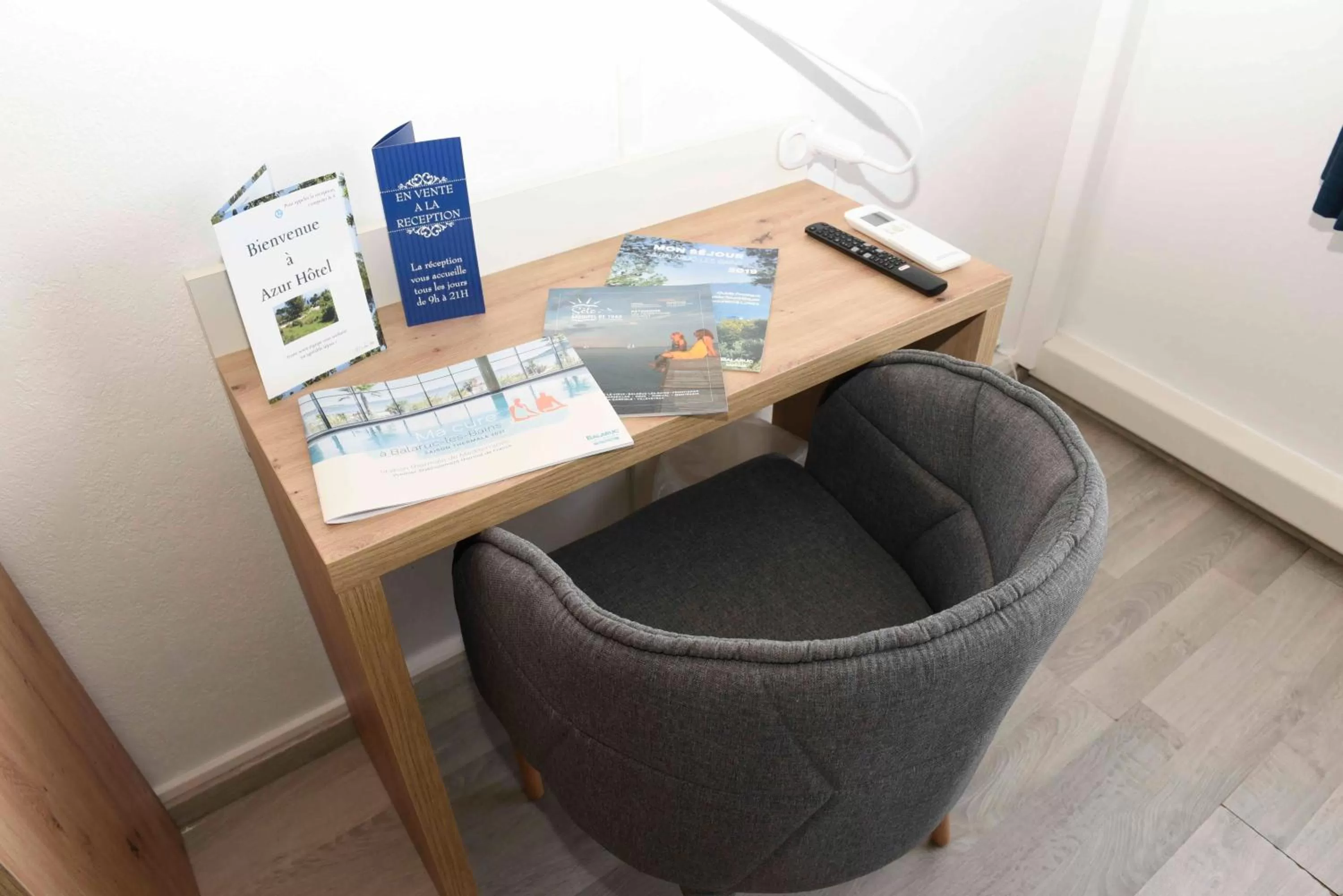 Seating area in Azur Hôtel