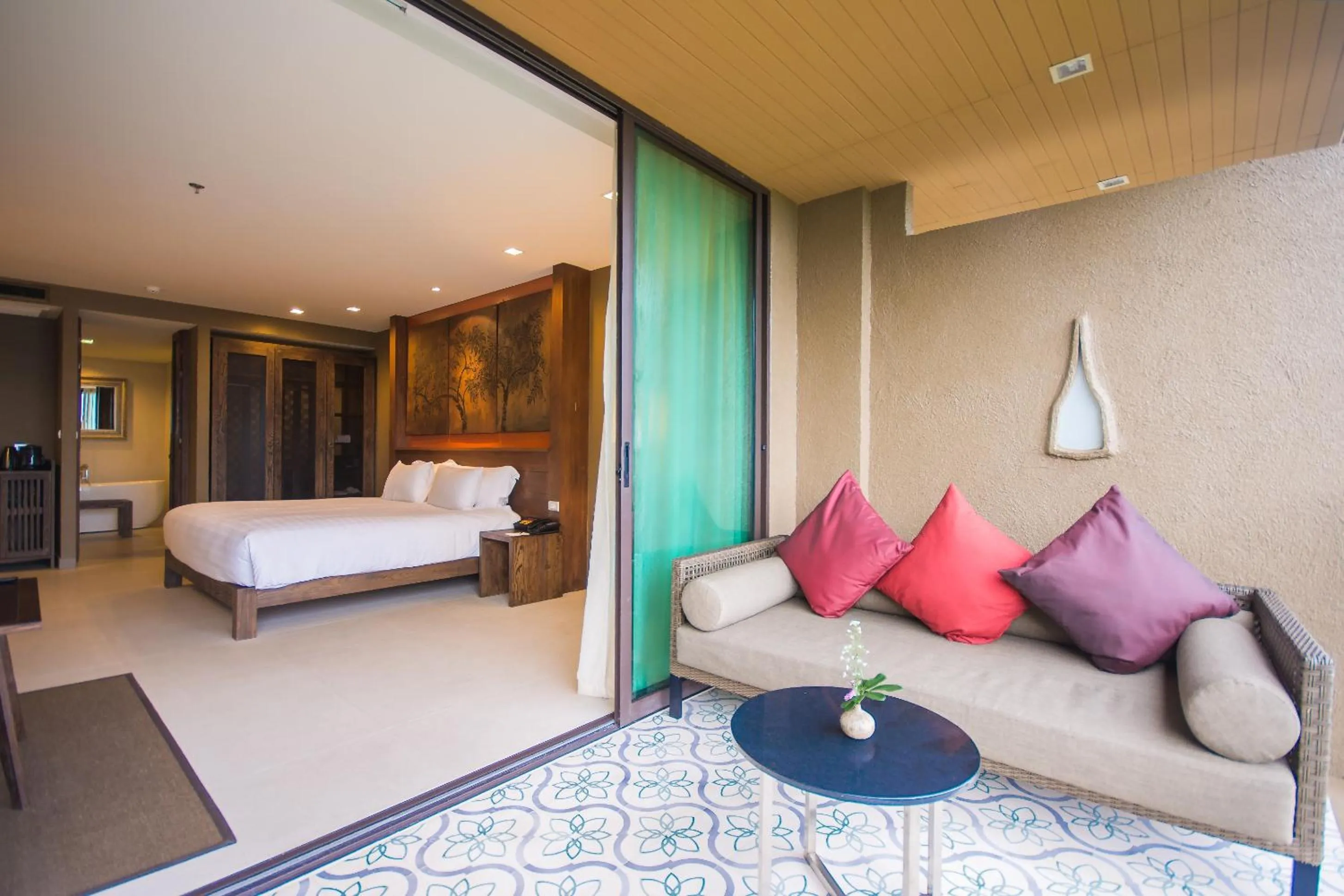 Balcony/Terrace, Bed in SUNSURI PHUKET, Nai Harn Beach