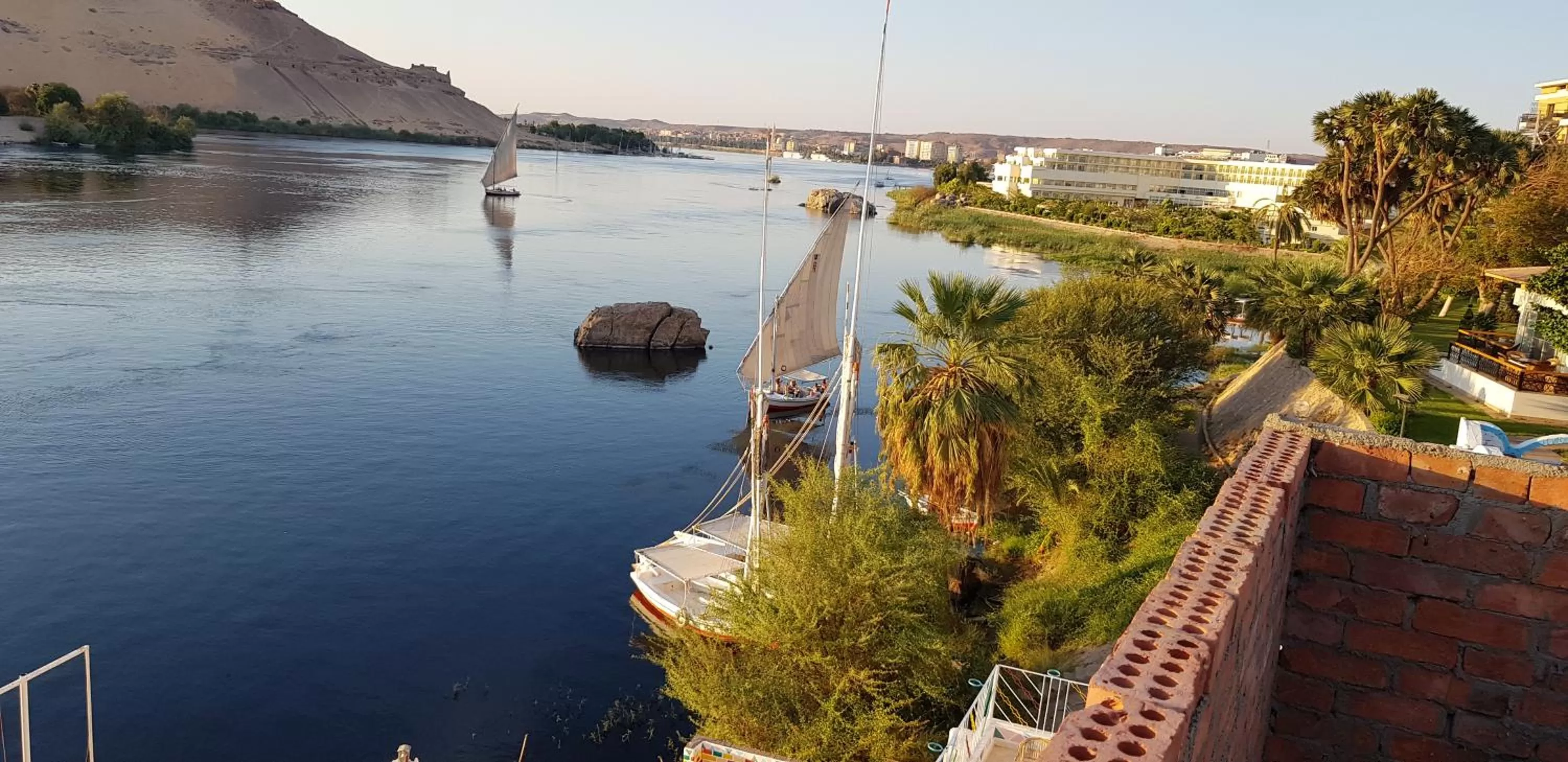 Neighbourhood in Taharka Nubian House