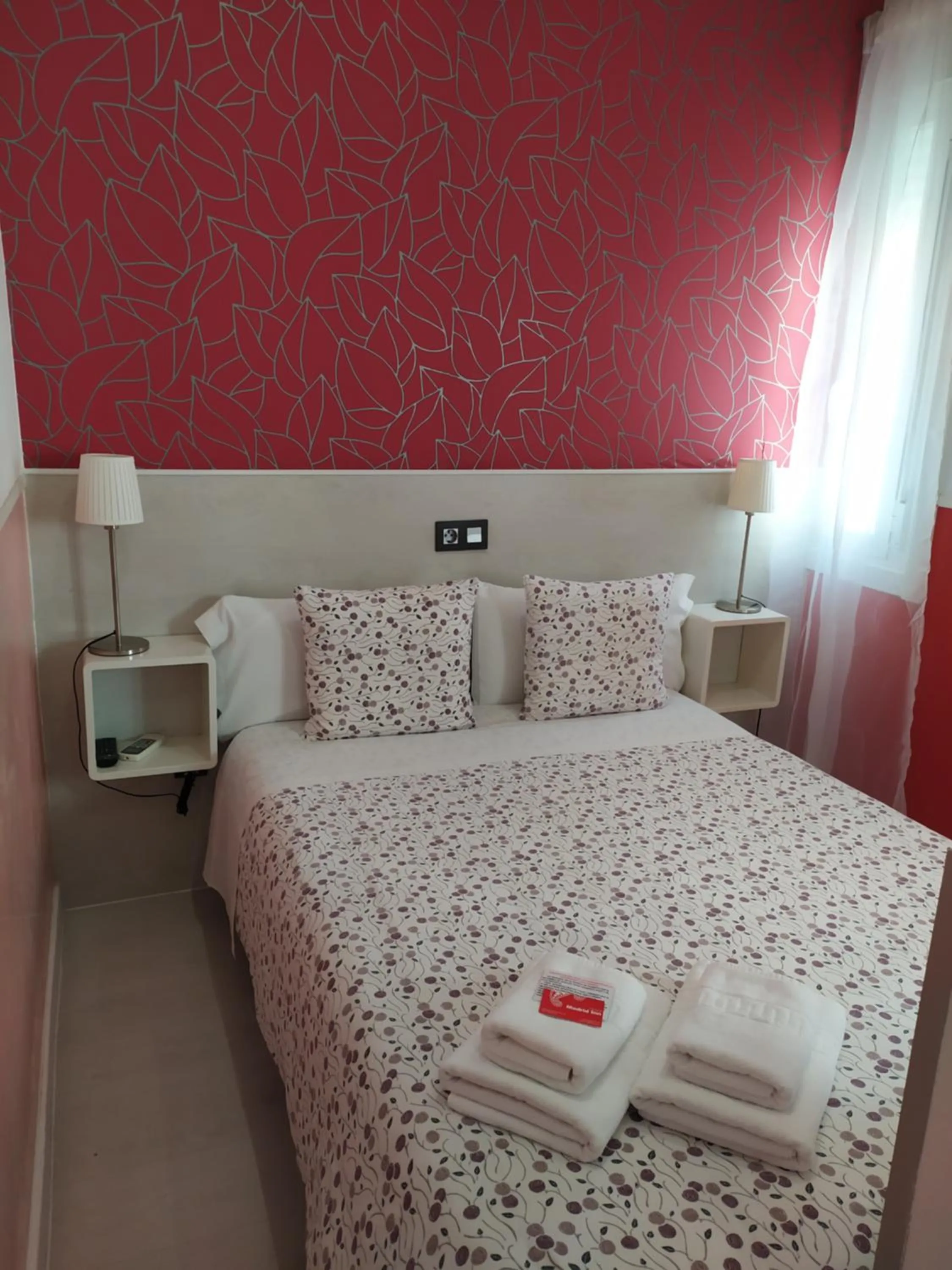 Bed in Hostal Inn Madrid