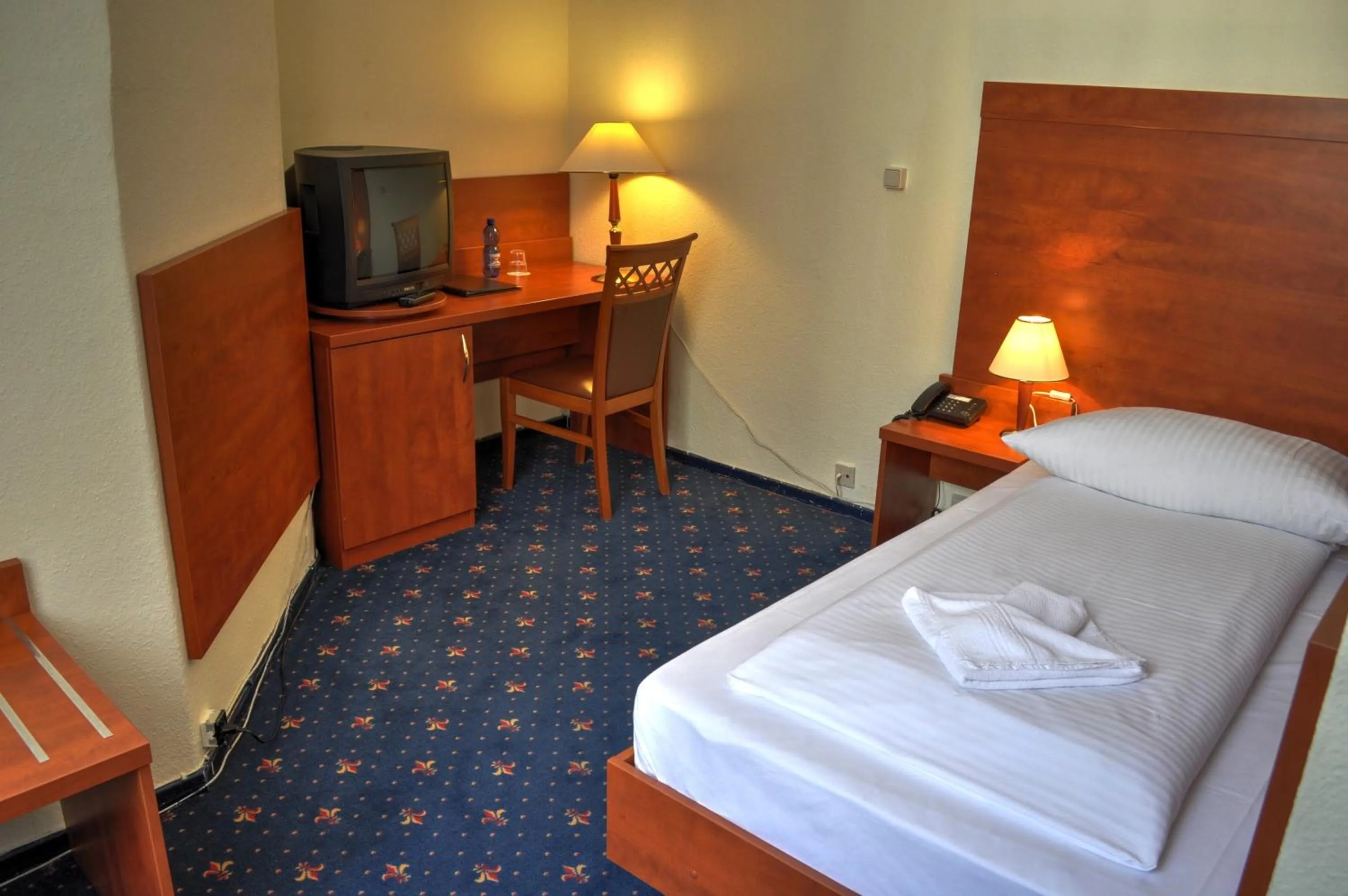 Bed in Hotel Europa City