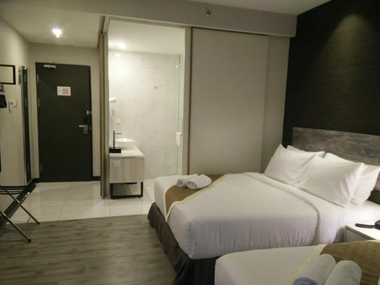 Bed in The Leverage Business hotel (Skudai)