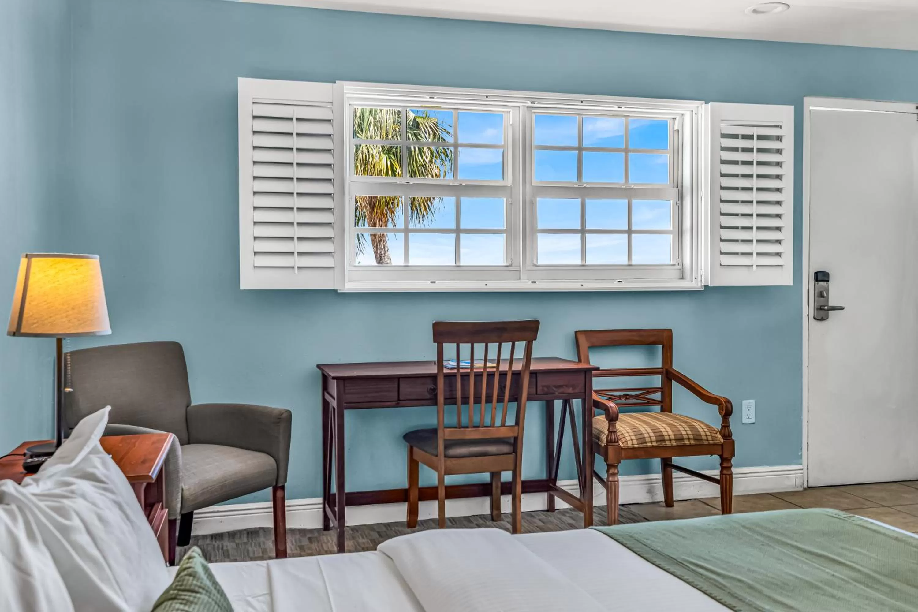 Seating area, Bed in Dove Creek Resort & Marina, Trademark Collection by Wyndham