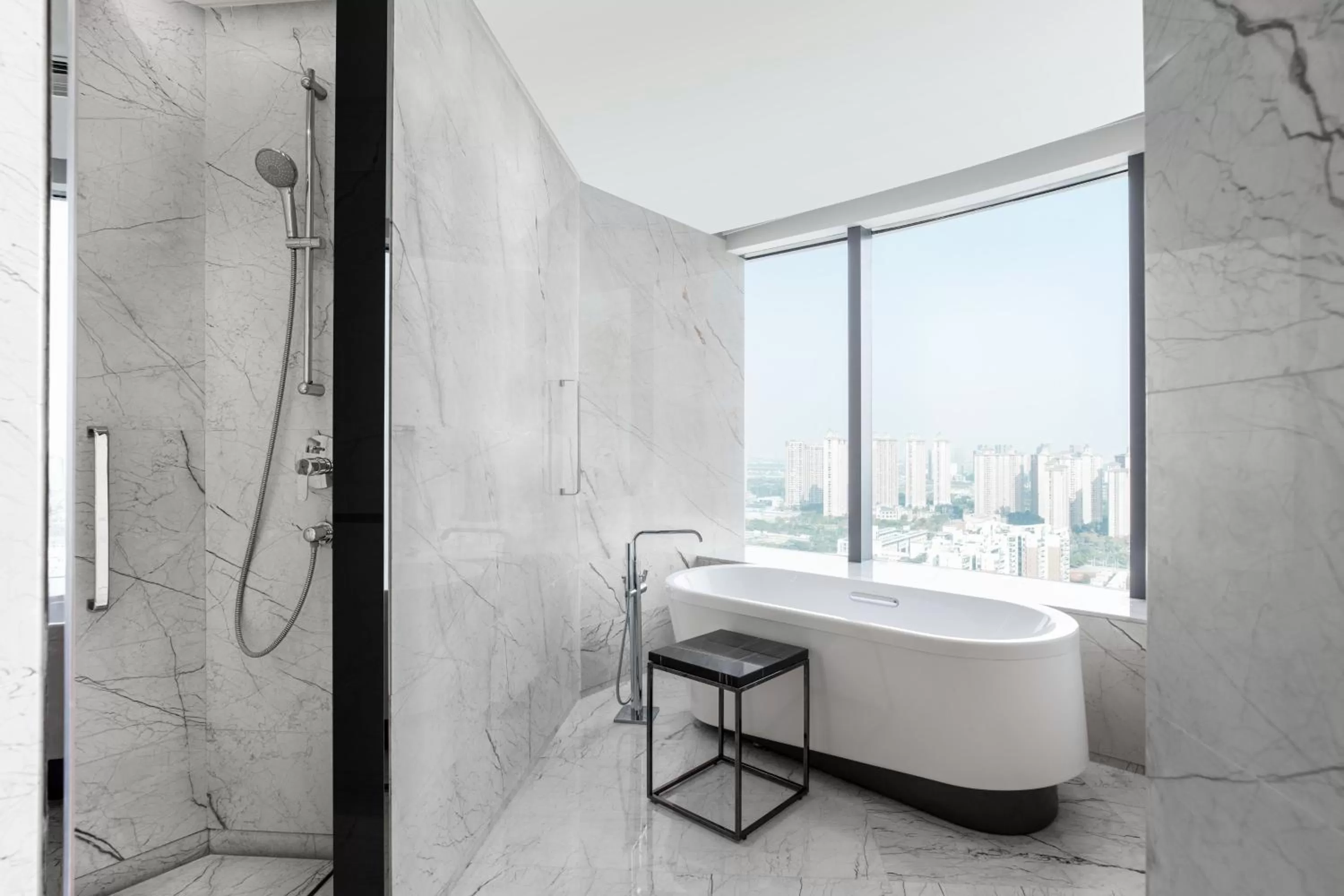 Bathroom in Shunde Marriott Hotel