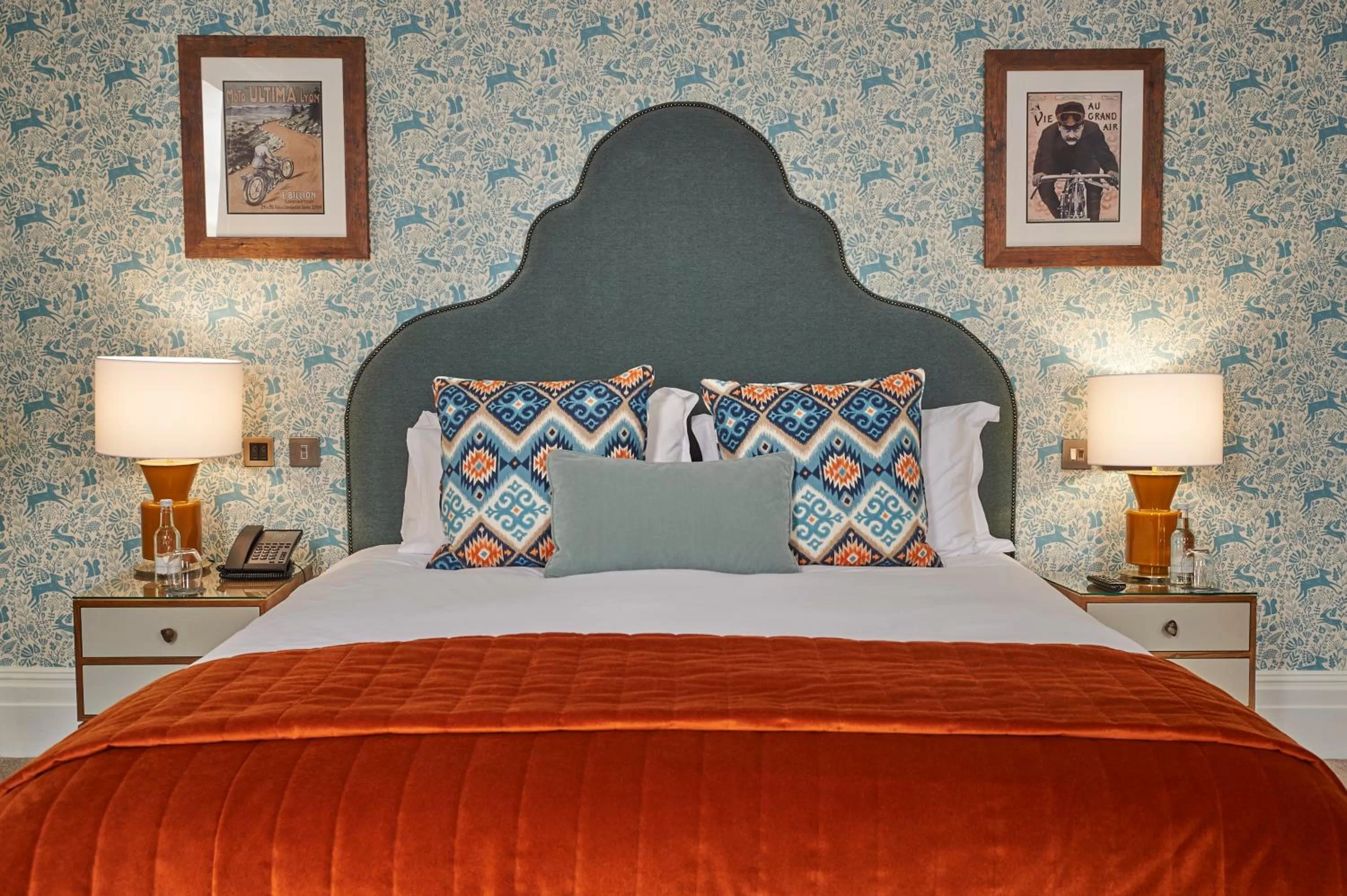 Bed in Hotel du Vin Winchester