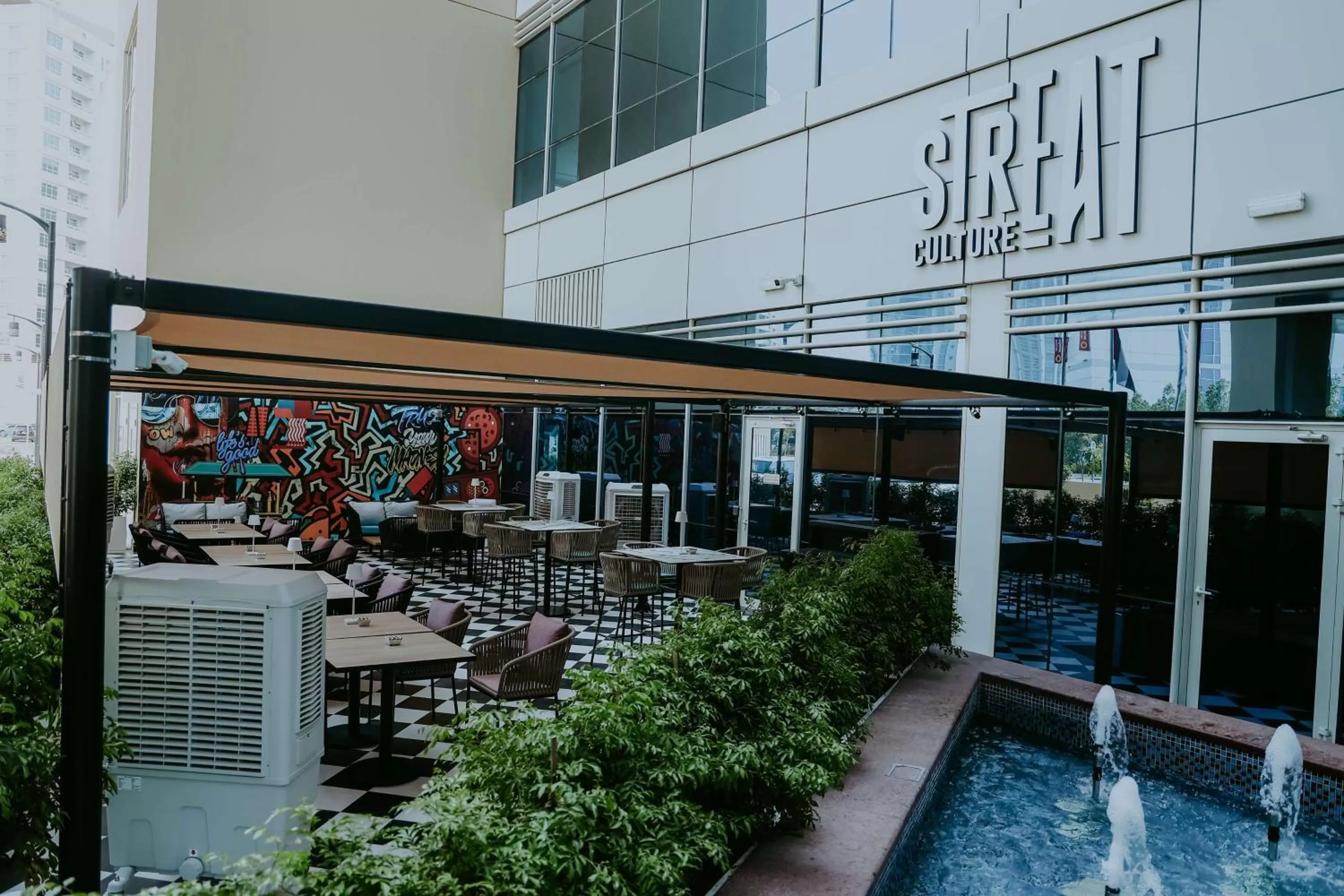 Restaurant/places to eat in Doubletree By Hilton Fujairah City