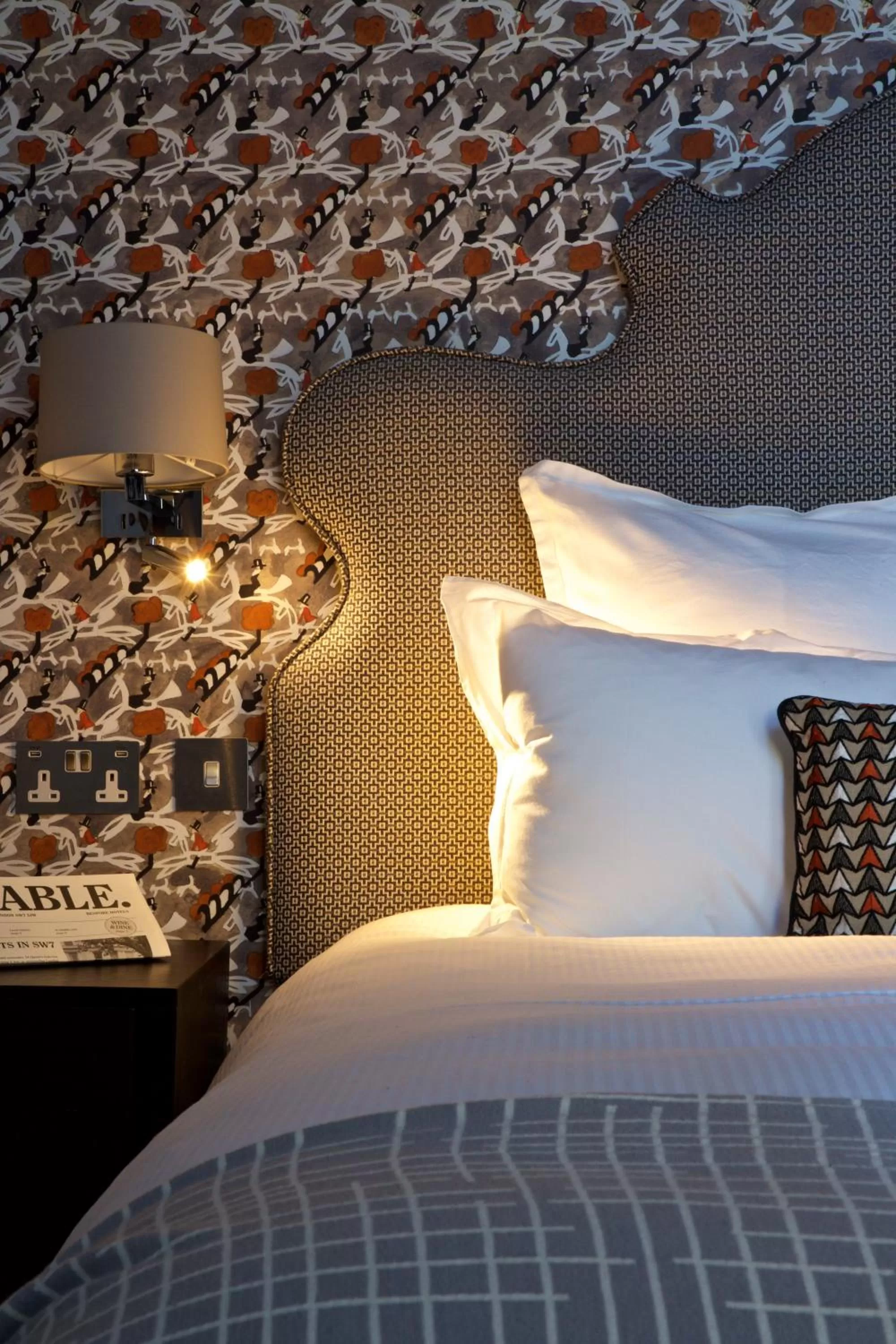 Bed in 54 Queen's Gate Hotel