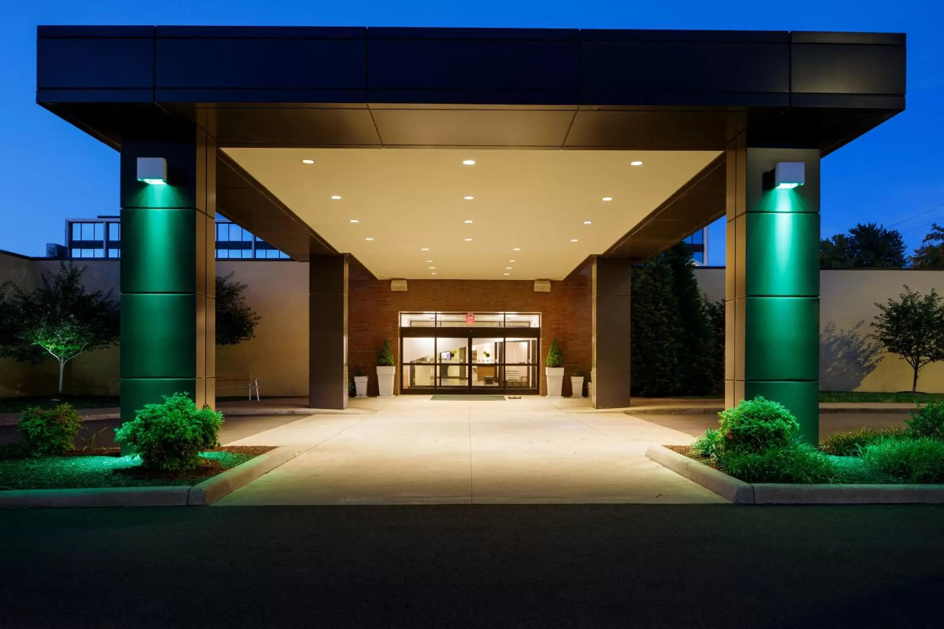 Holiday Inn and Suites Charleston West by IHG Holiday Inn and Suites Charleston West by IHG