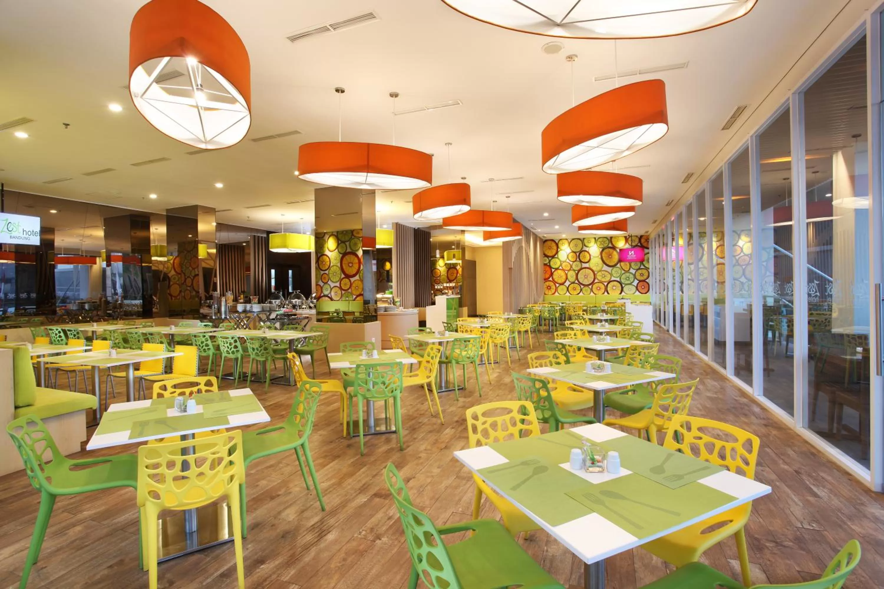 Restaurant/places to eat in Zest Sukajadi Bandung by Swiss-Belhotel International