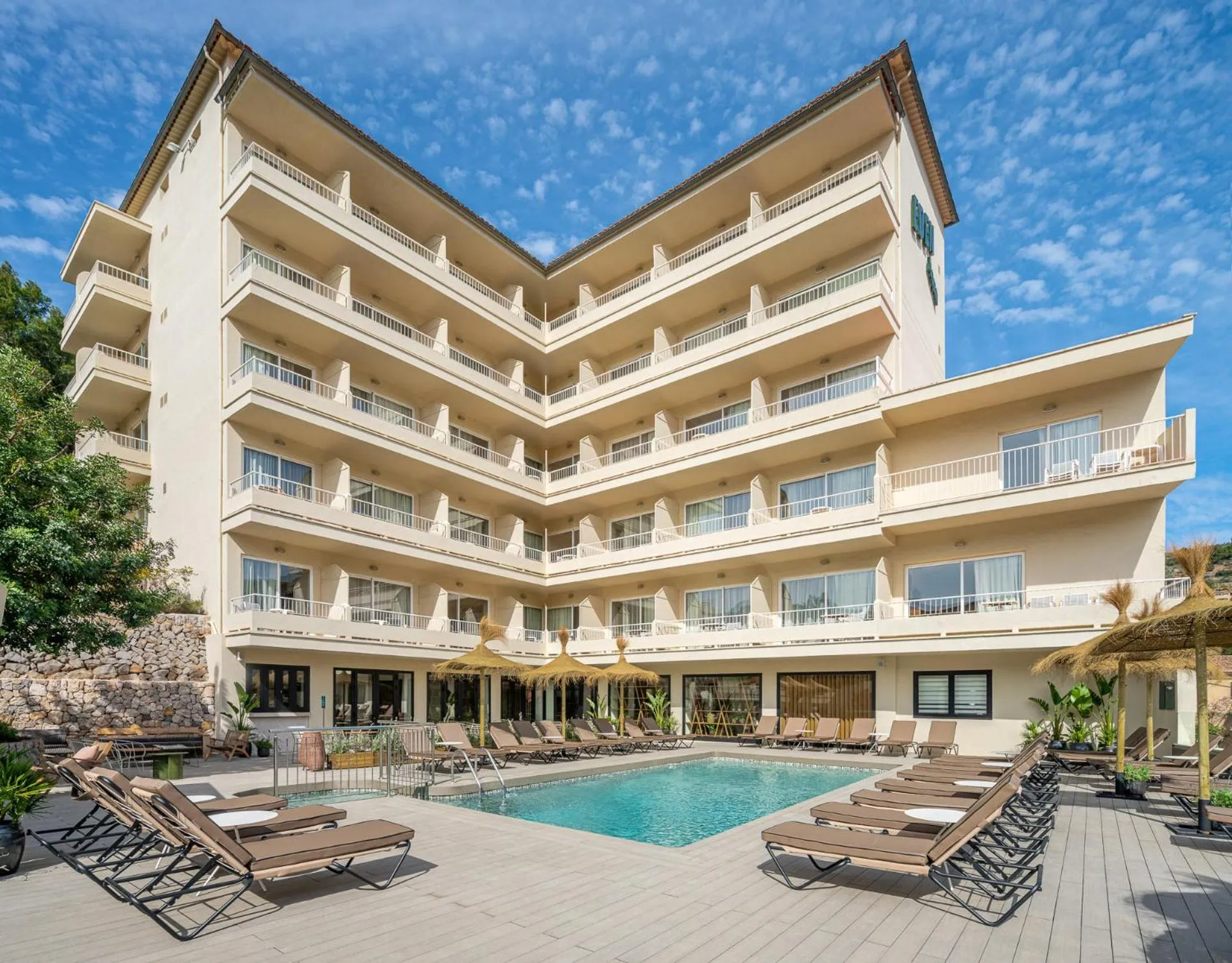 Property building in Hotel Eden Nord Soller