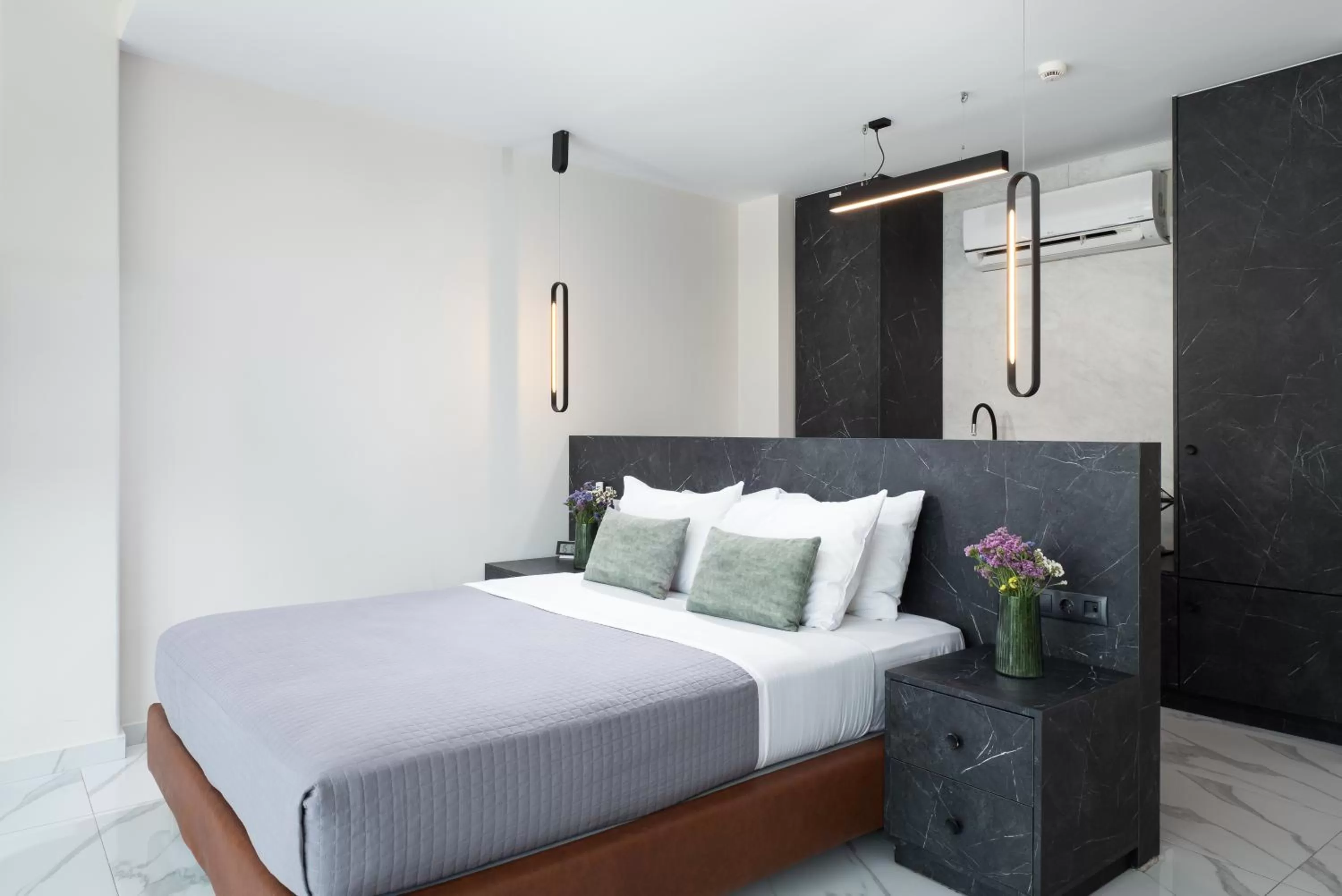 Bedroom, Bed in Enattica Suites