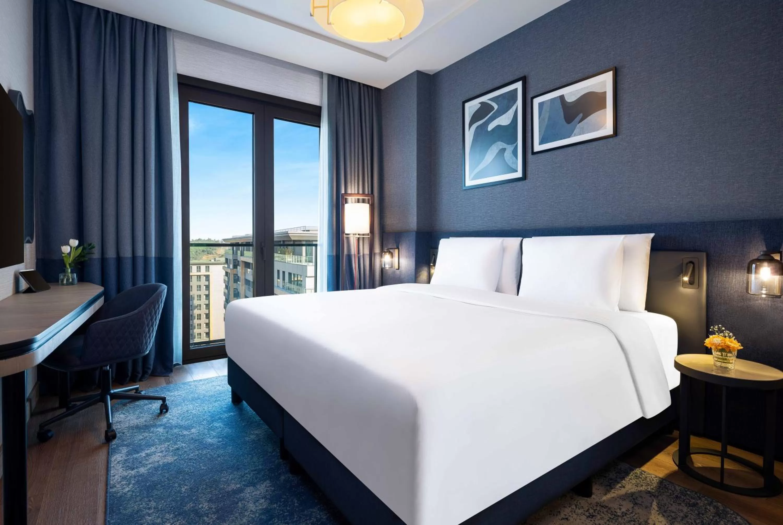 Bedroom, Bed in Movenpick Living Istanbul Camlivadi