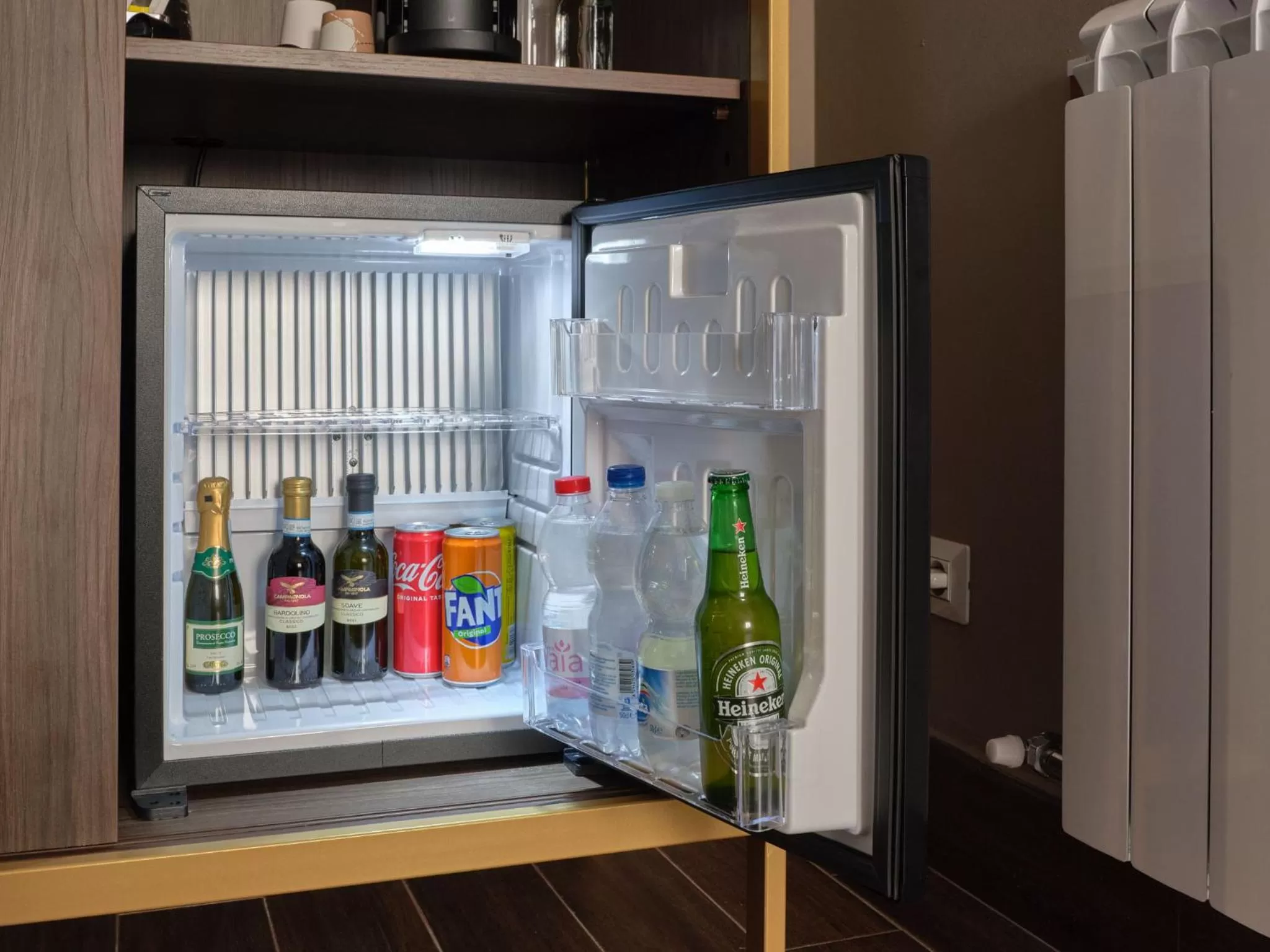 oven in Hotel Giulietta