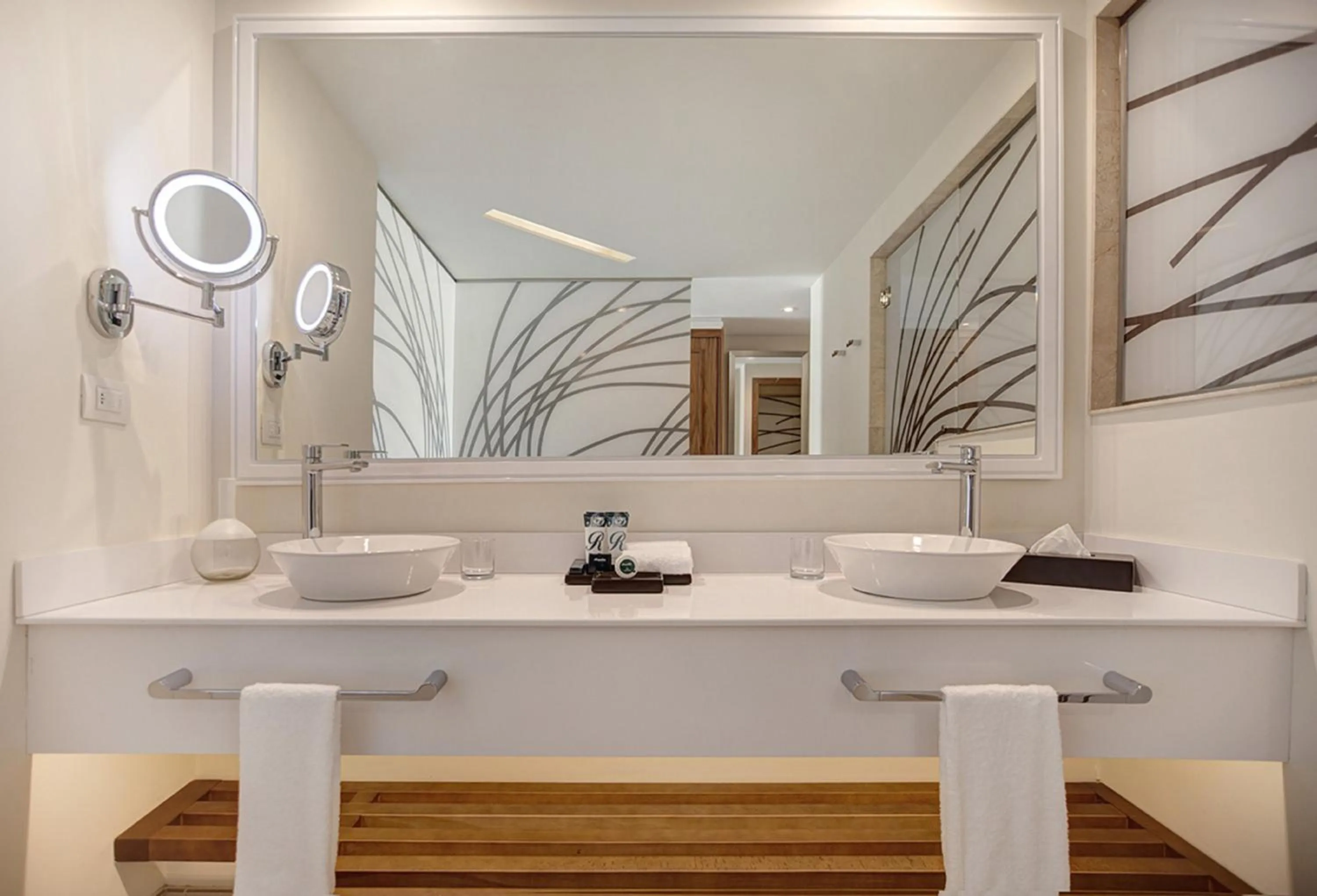 Bathroom in Royalton Saint Lucia, An Autograph Collection All-Inclusive Resort
