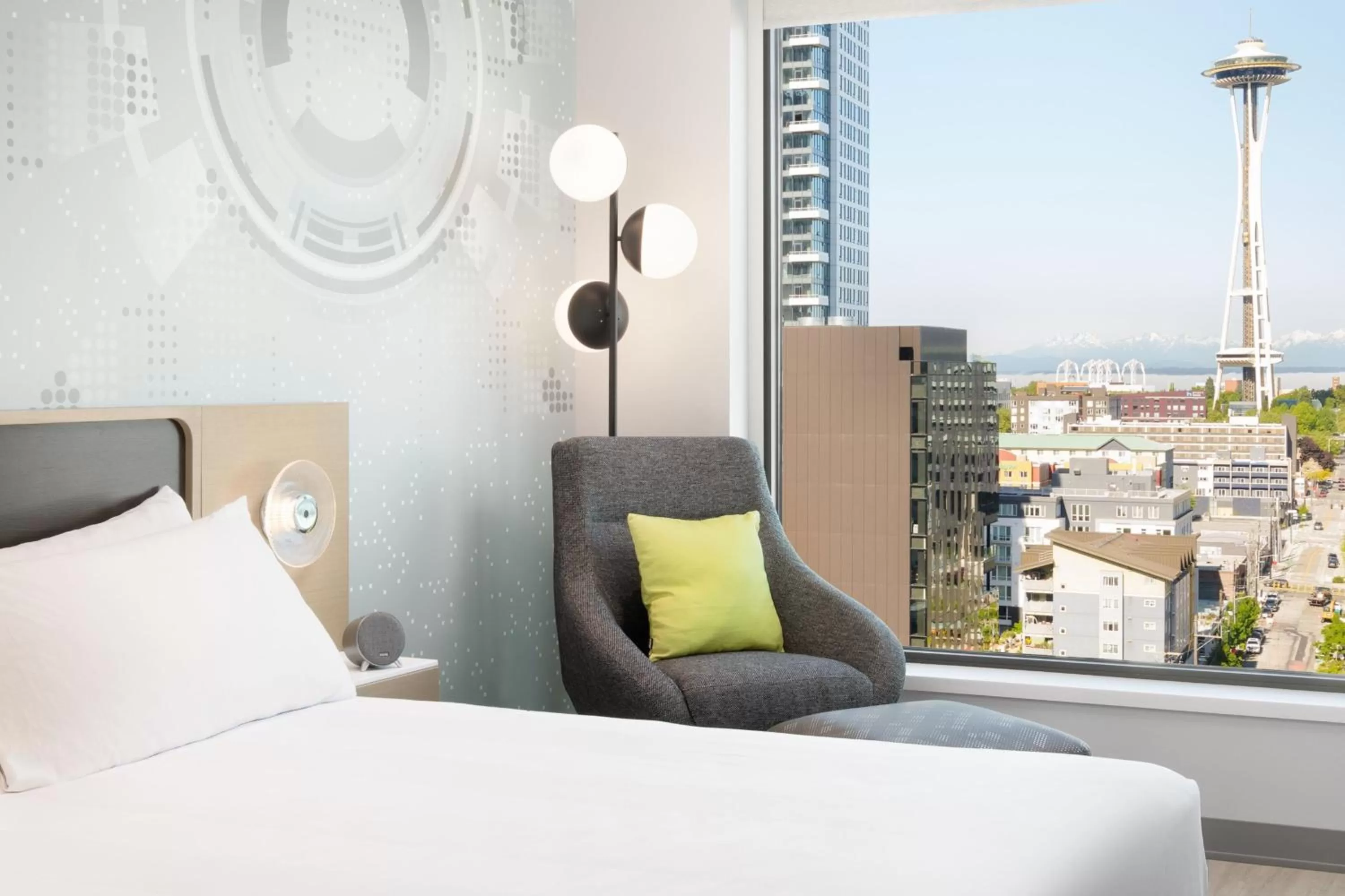 Photo of the whole room, Bed in Astra Hotel, Seattle, a Tribute Portfolio Hotel