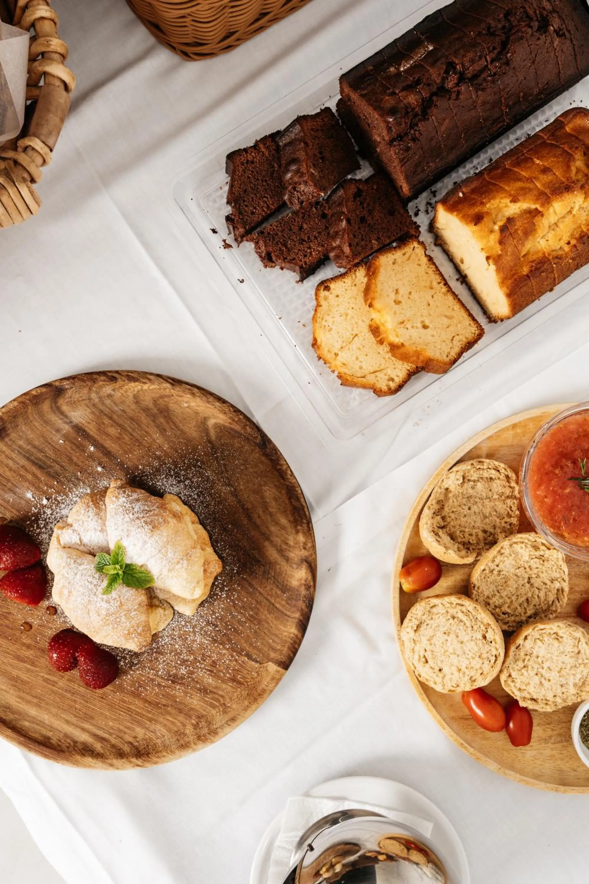 Food in Petradi Beach Lounge Hotel