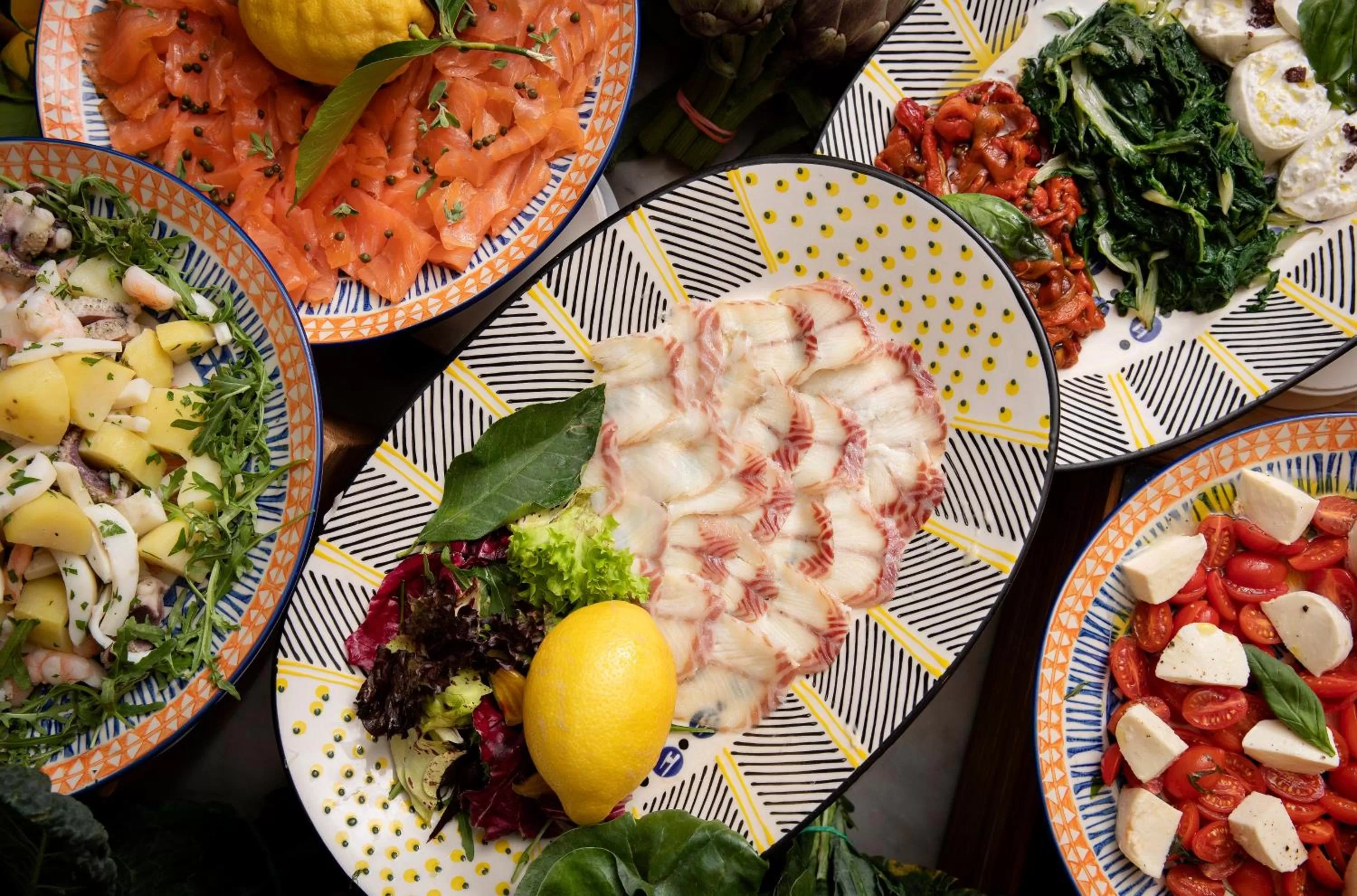 Restaurant/places to eat in InterContinental London Park Lane by IHG