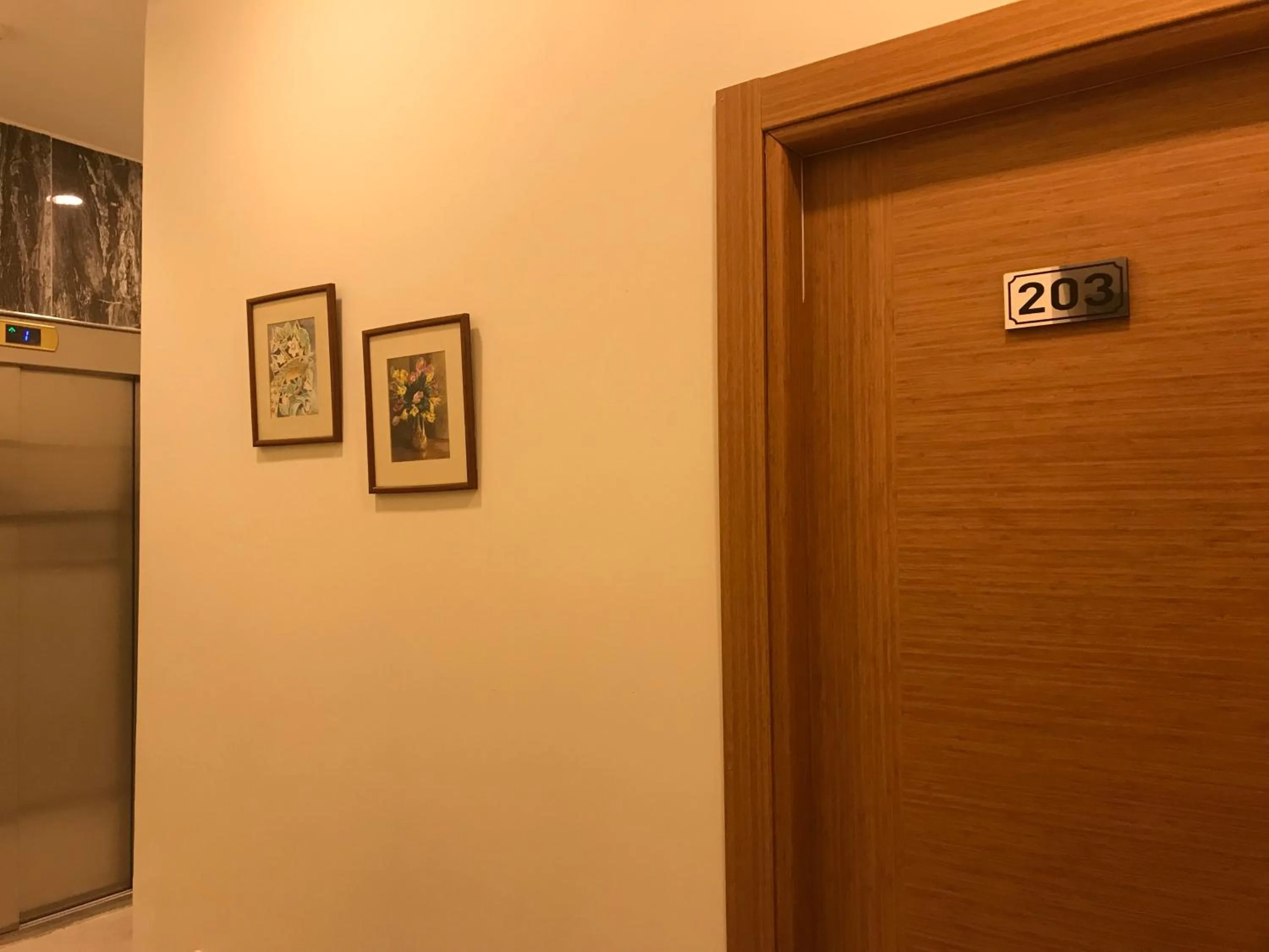 Facade/entrance in Historial Hotel