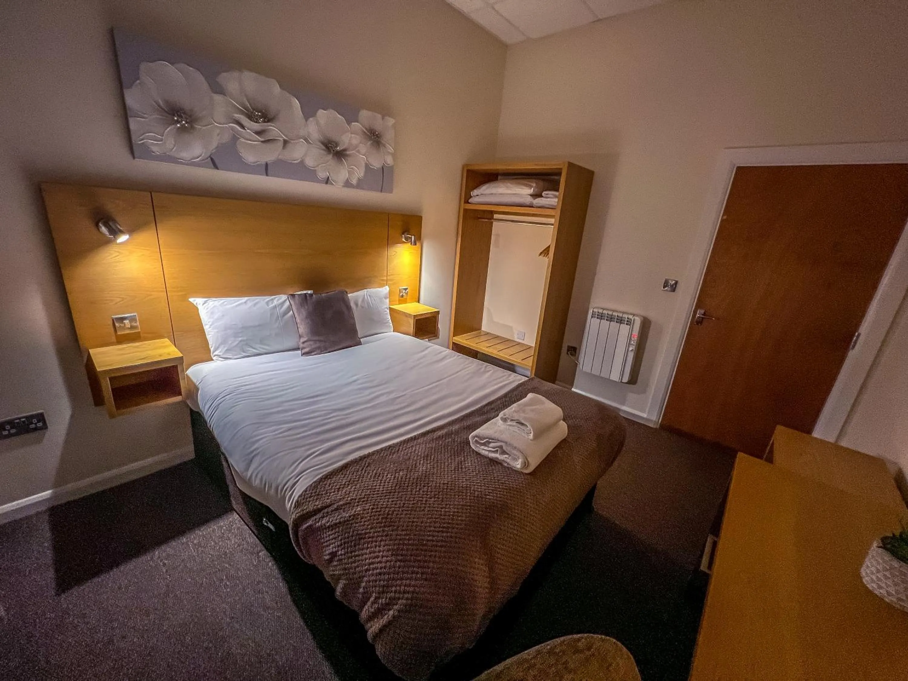 Bedroom in County Hall Apartment Hotel