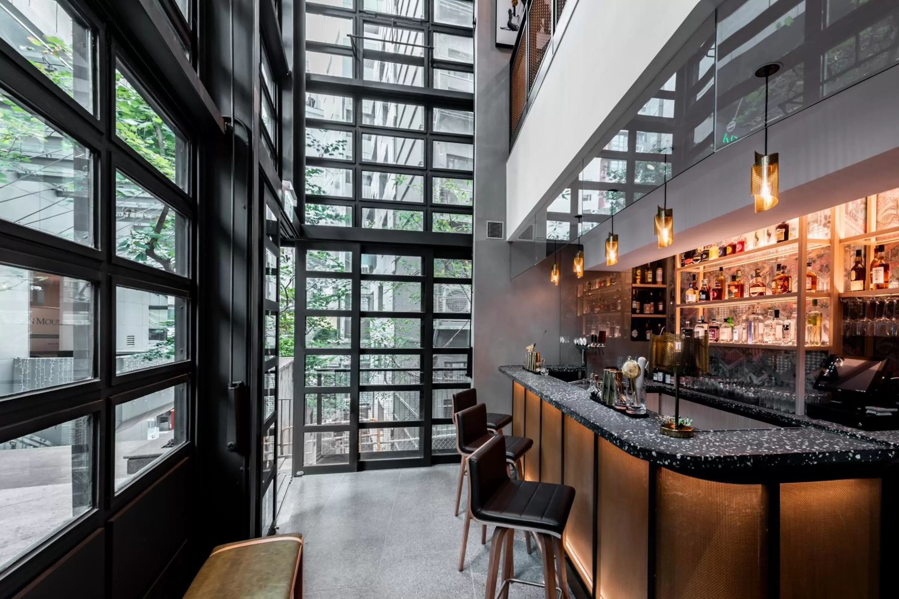 Restaurant/places to eat in Ovolo Central