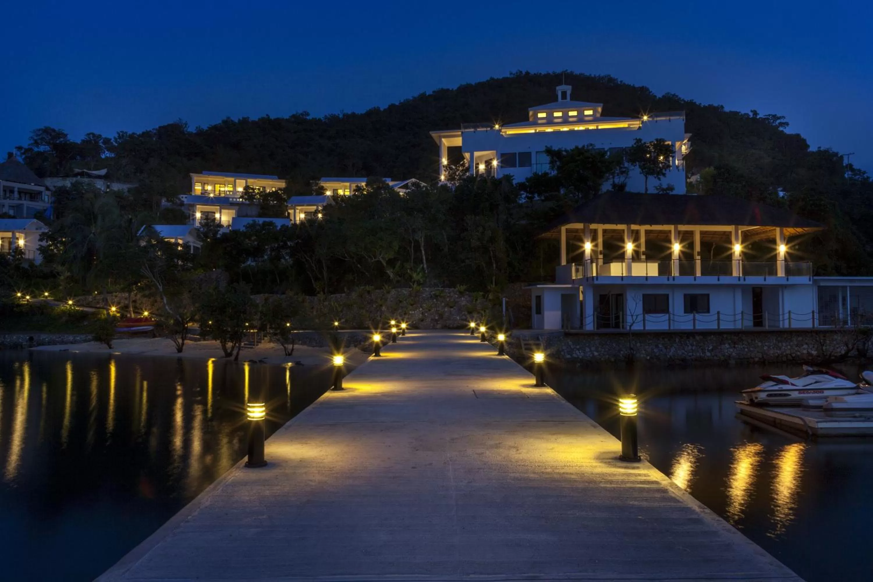 Property building in Busuanga Bay Lodge