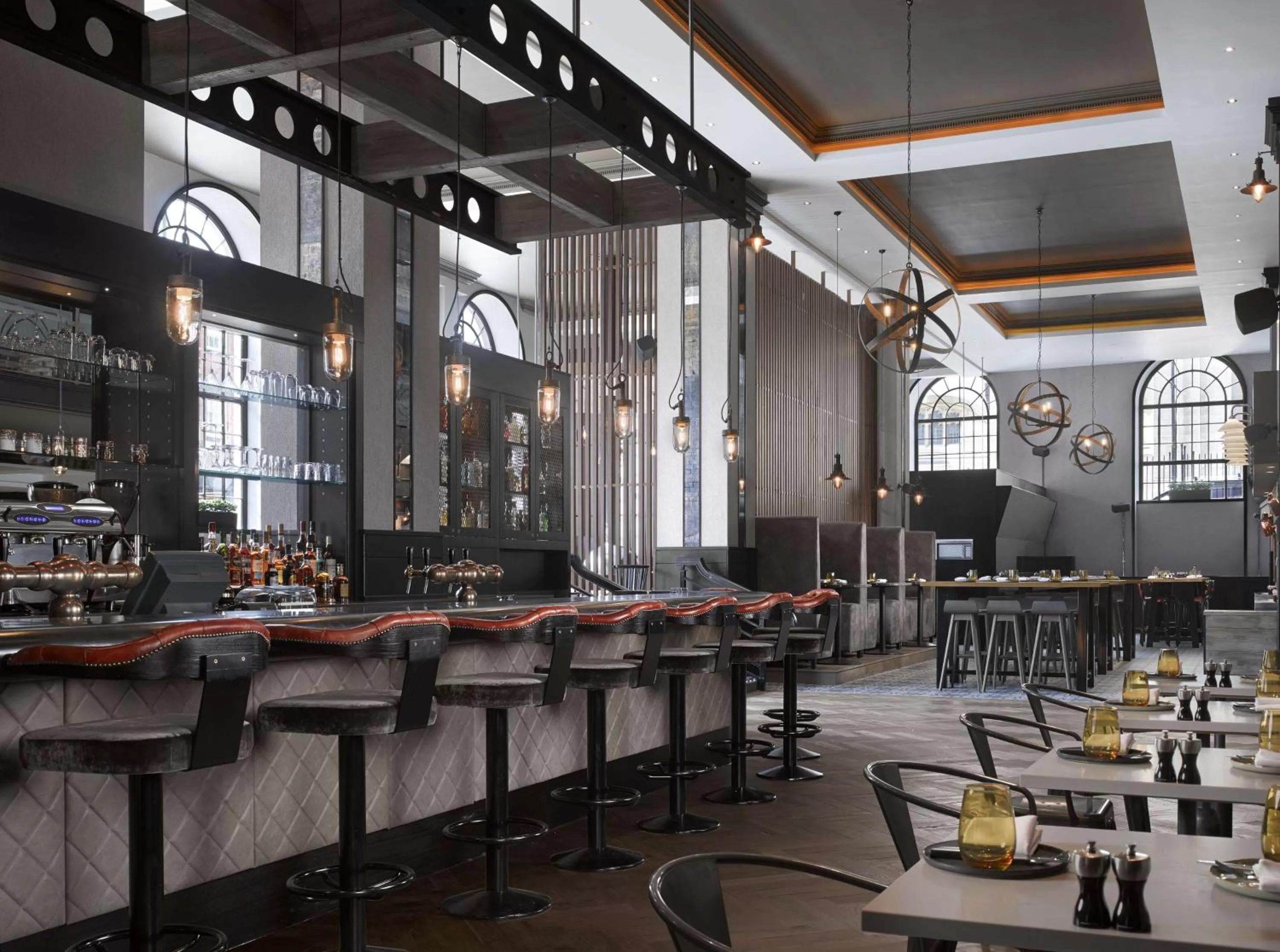 Lounge or bar in Radisson Blu Hotel, Leeds City Centre