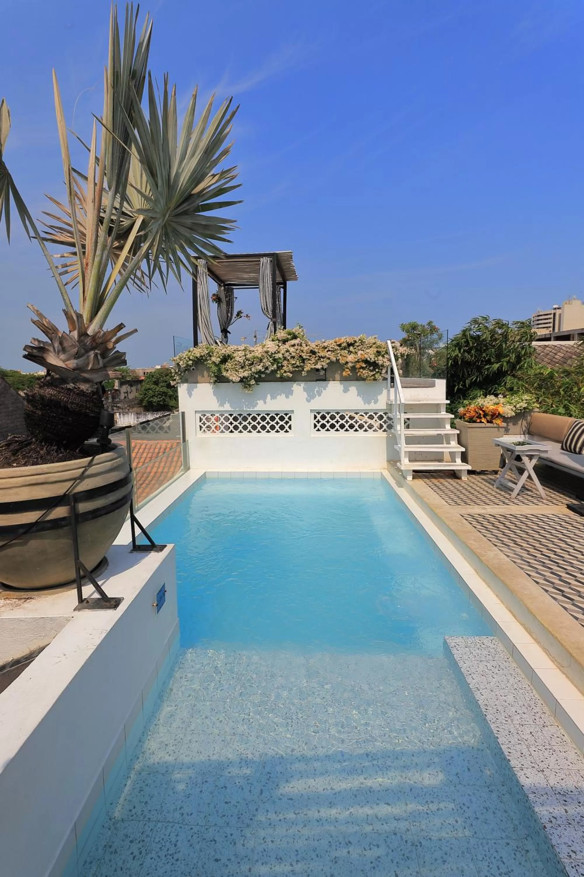 Swimming pool in Hotel Casa Lola Deluxe Gallery