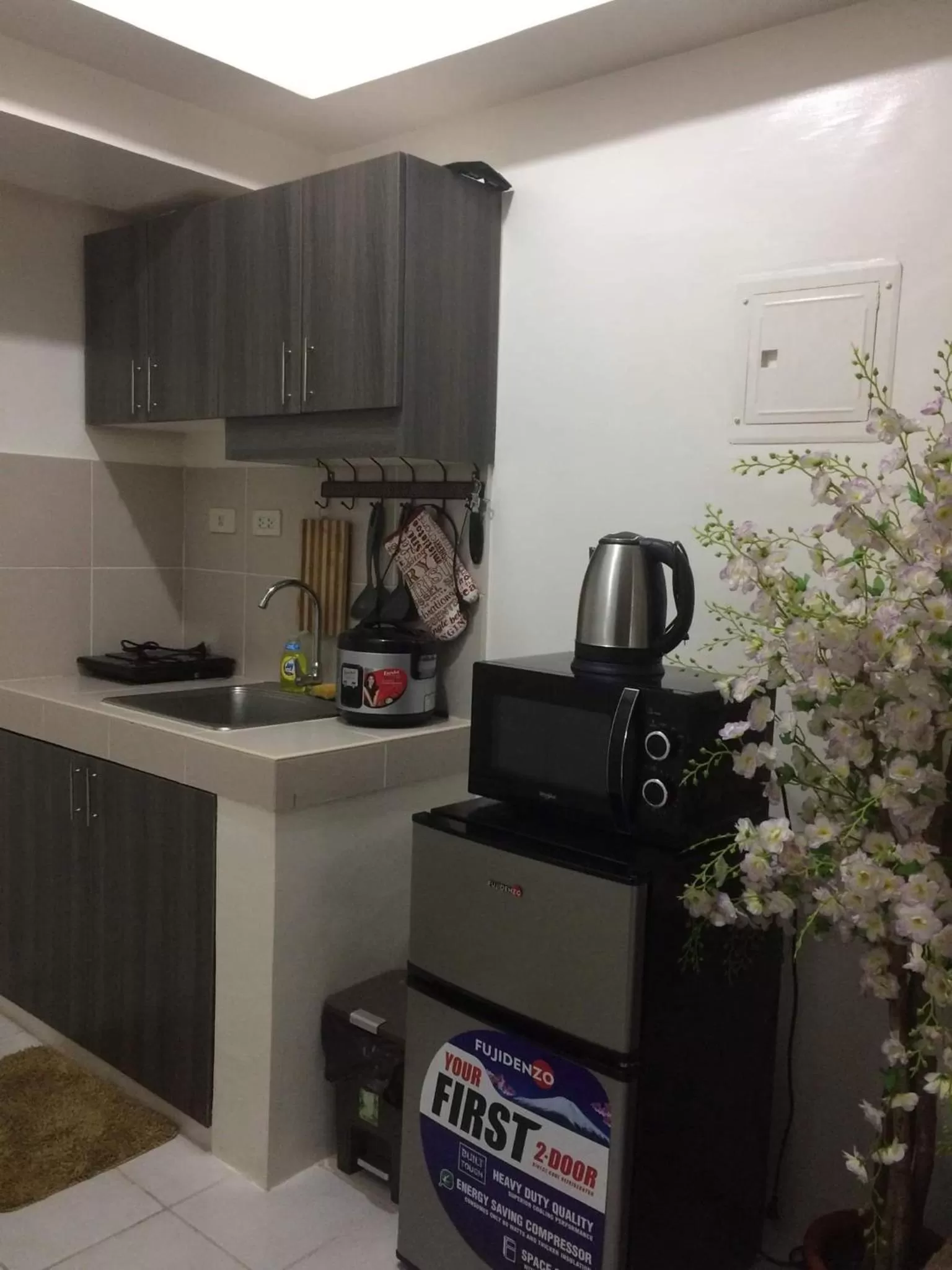 Condo with Free Swimming Pool & Viewing Deck