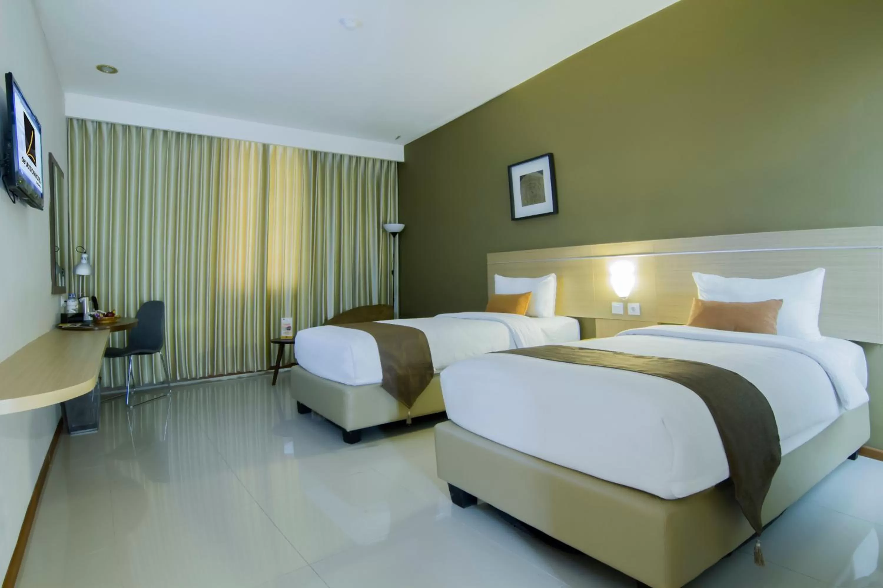 Bedroom, Bed in De Laxston Hotel Yogyakarta, Azana Hotels Collection