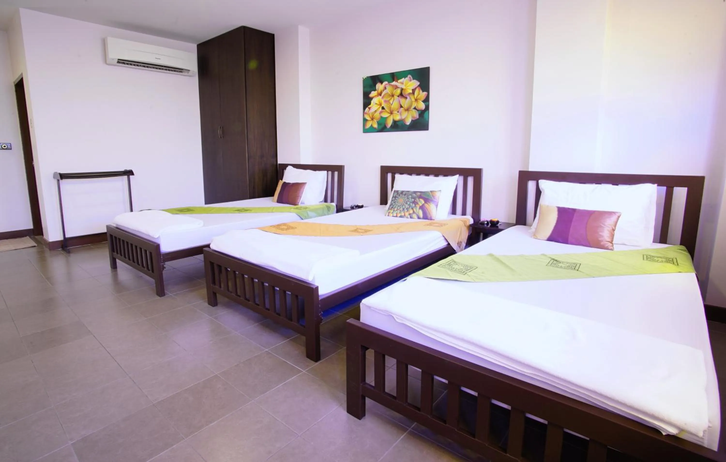 Photo of the whole room, Bed in Ming Shou Boutique House