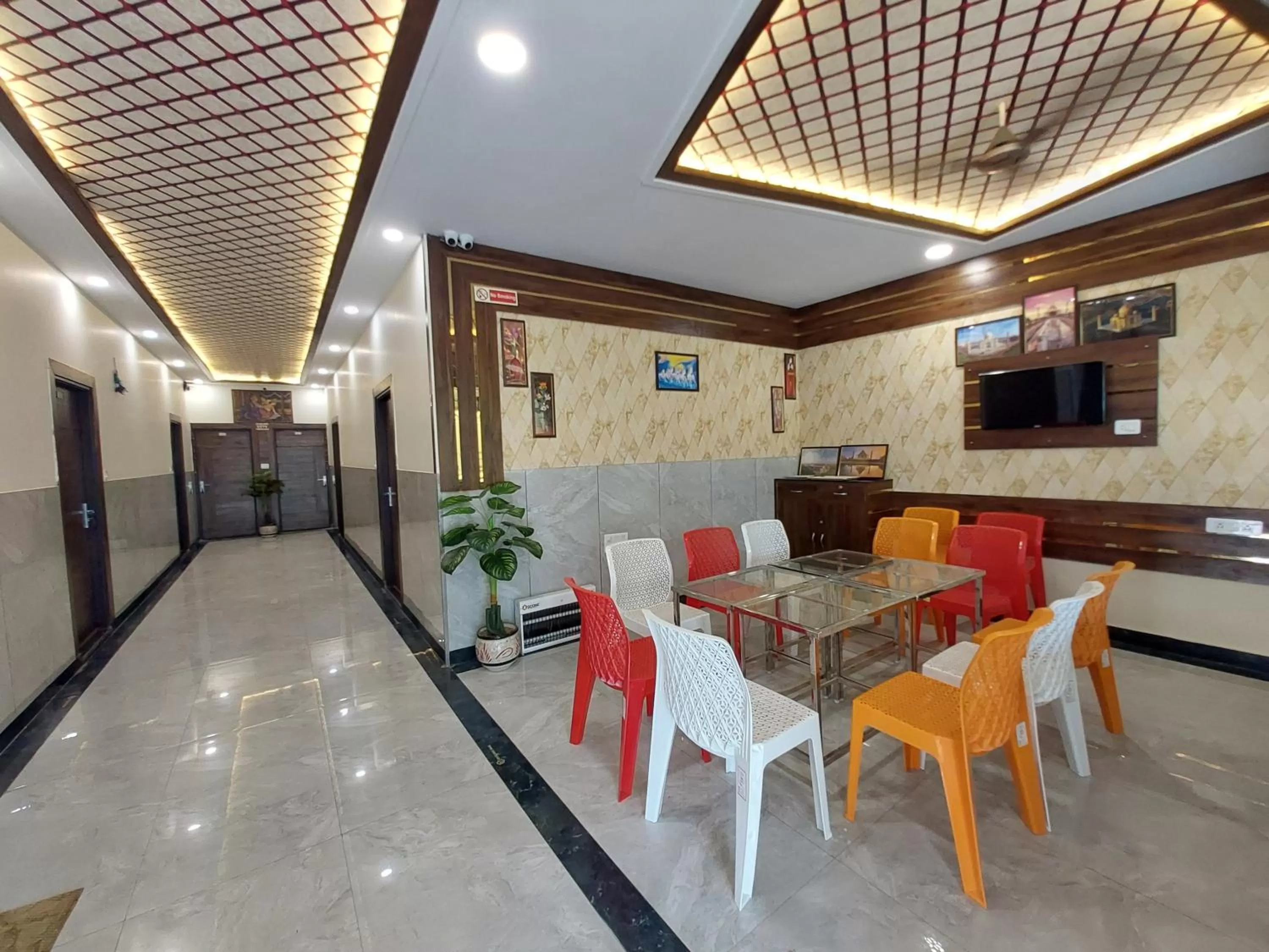 Lobby or reception in Taj Nice Point Manage by Taj Sunrise Group