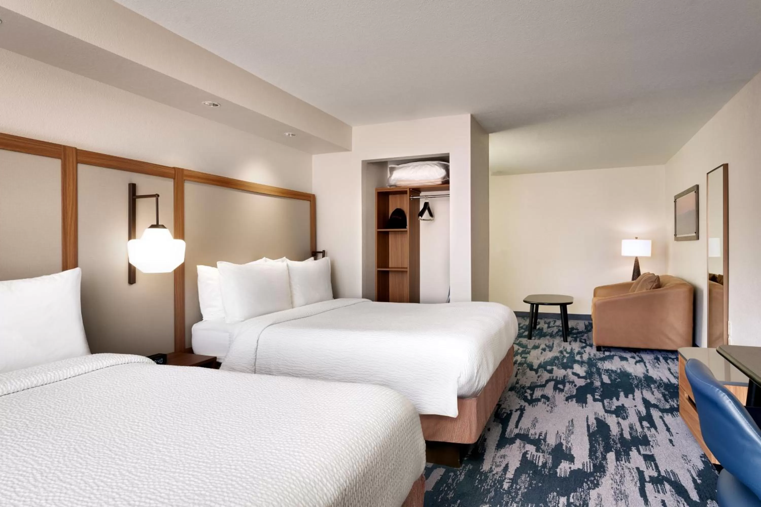 Photo of the whole room, Bed in Fairfield Inn & Suites by Marriott Yakima